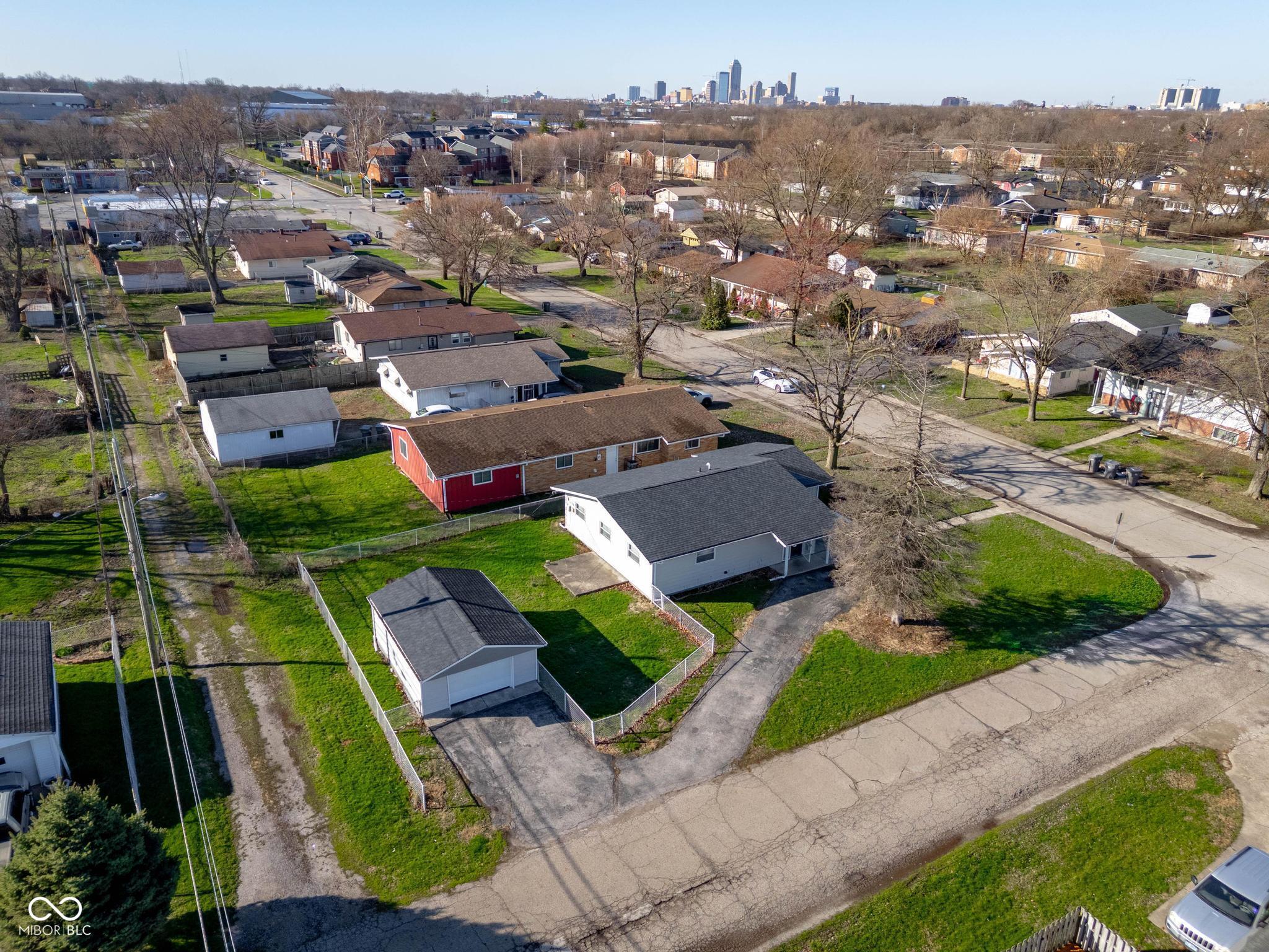 2621 Hillside Avenue