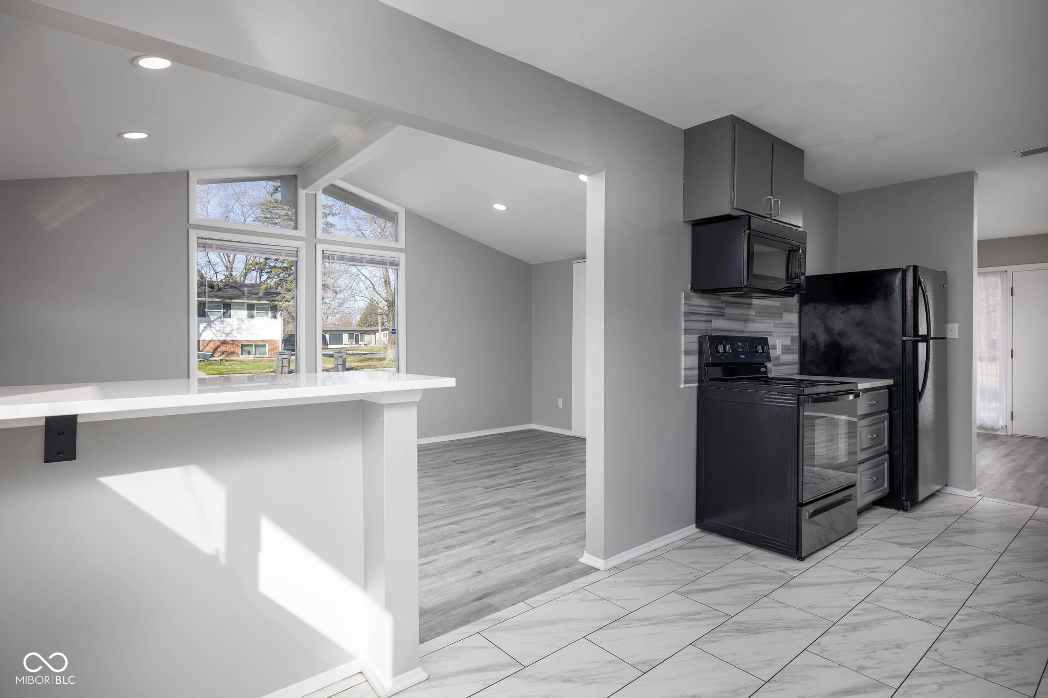 2621 Hillside Avenue