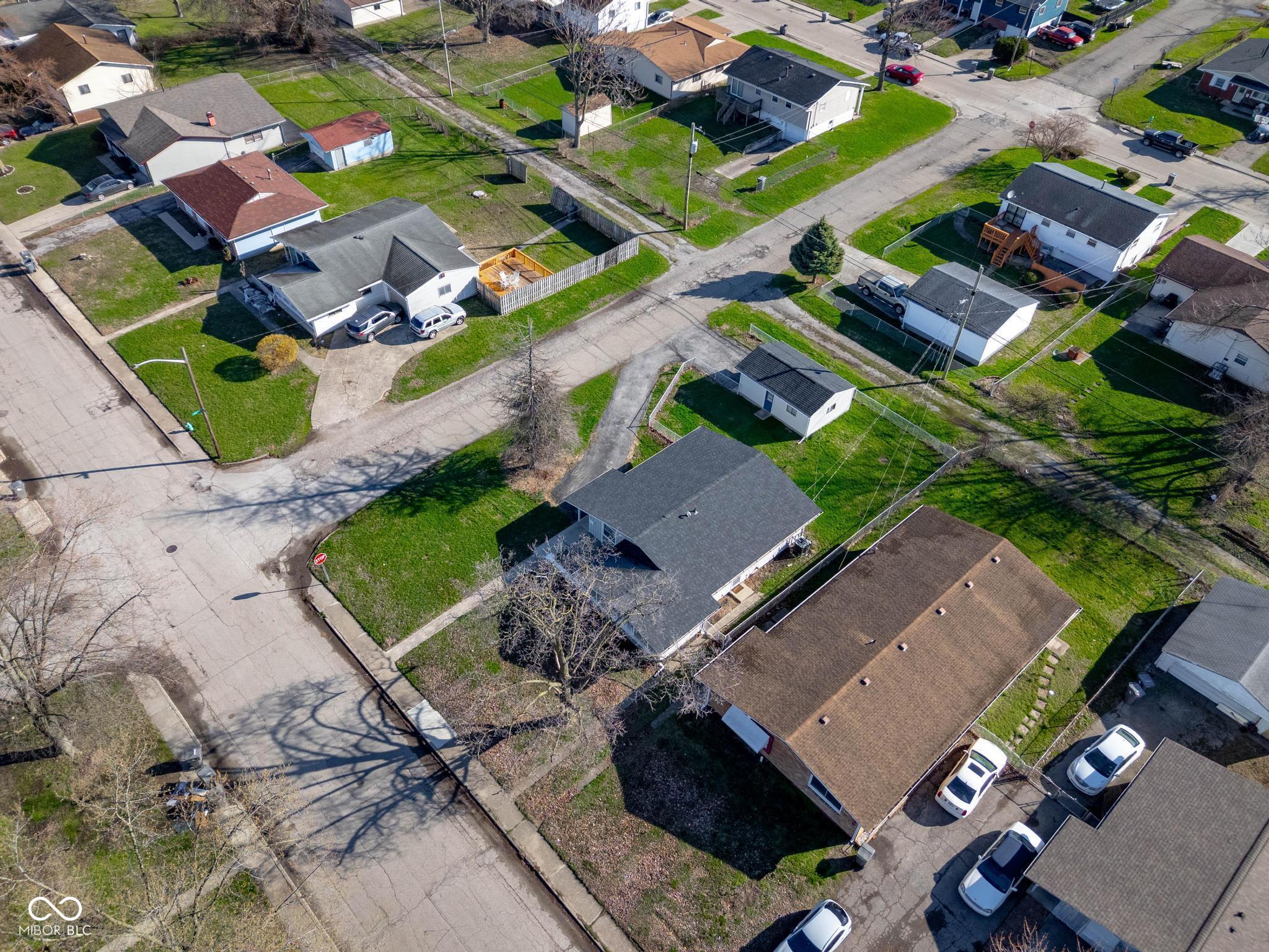 2621 Hillside Avenue