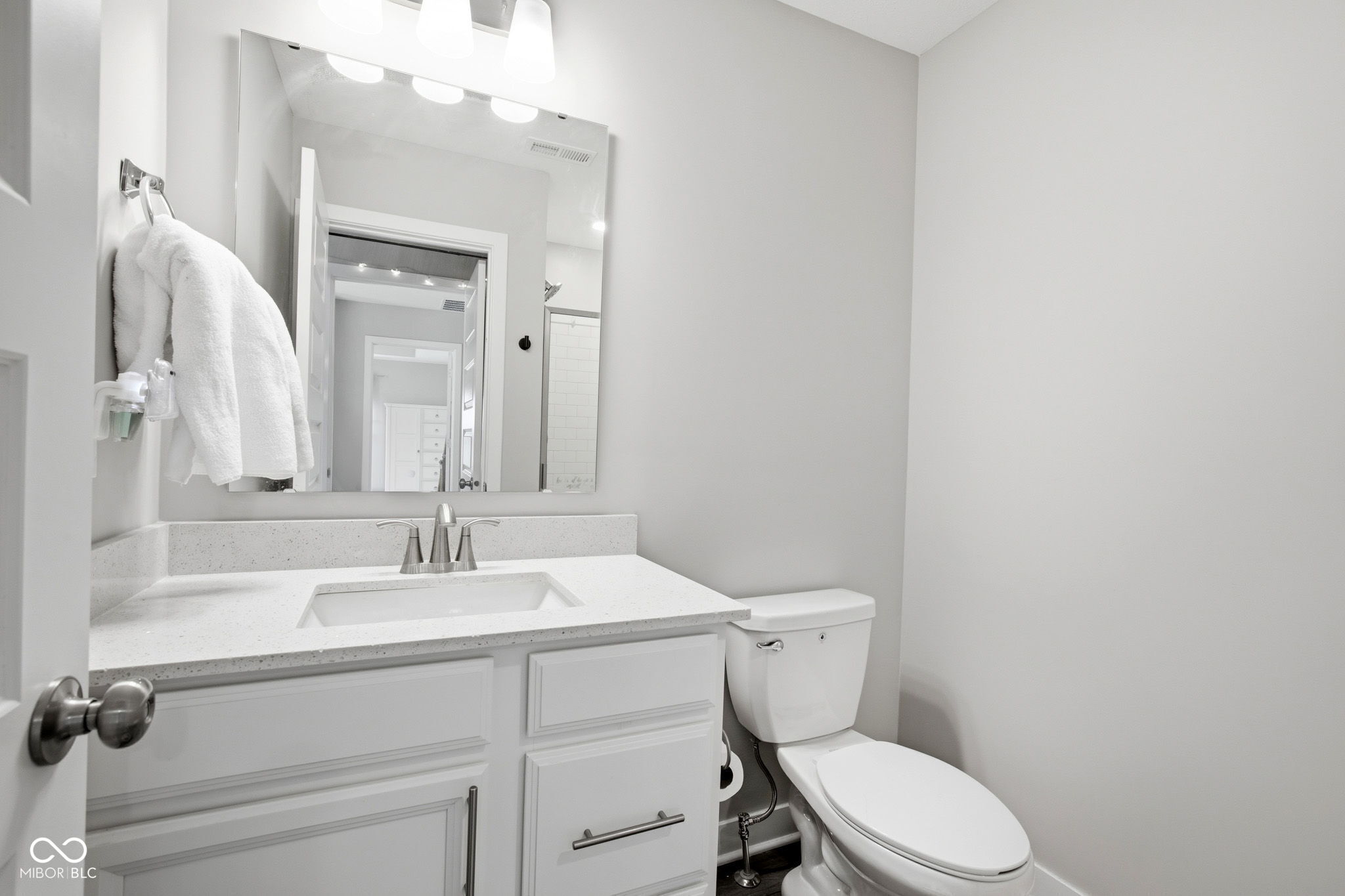 5401 W Stream Drive