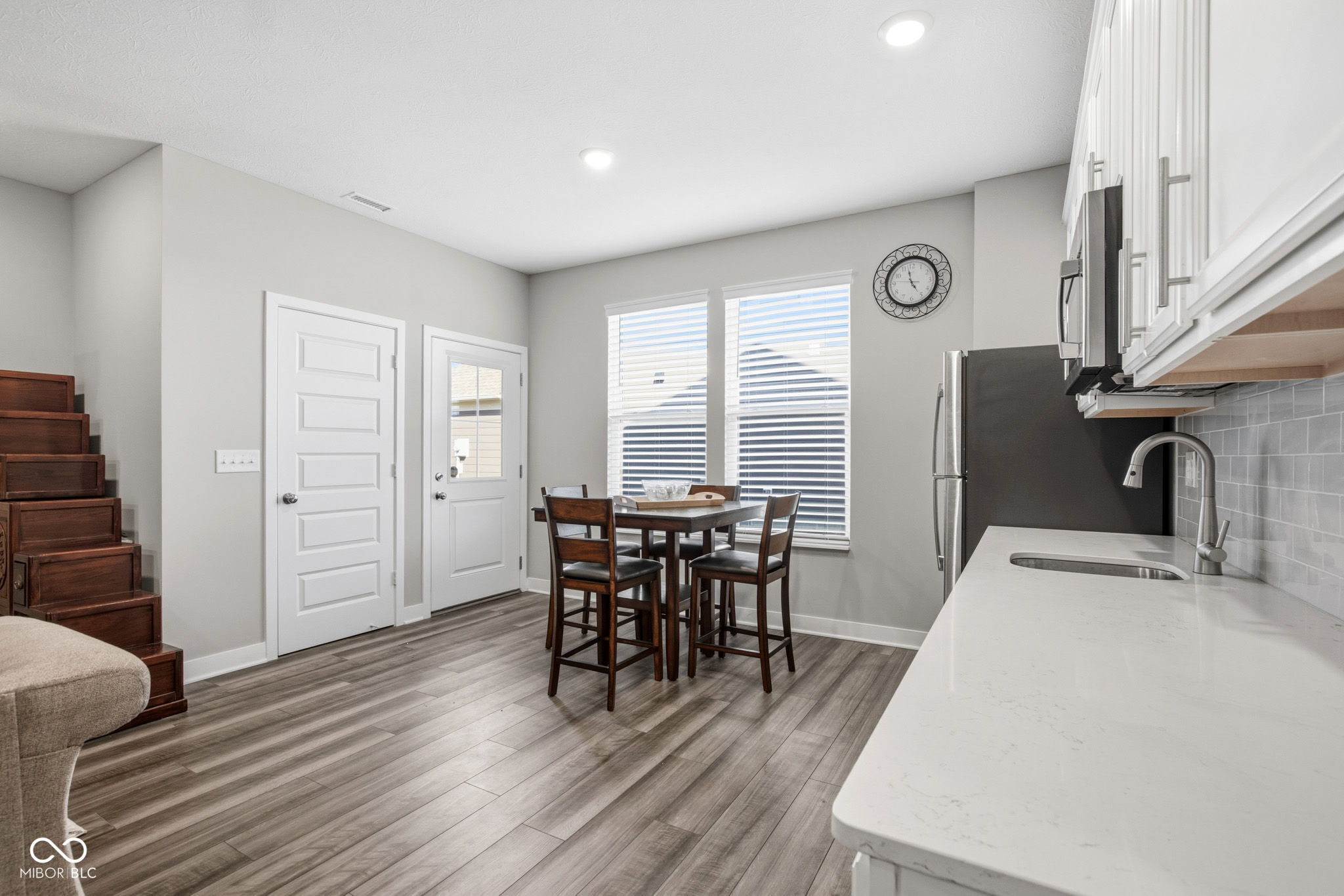 5401 W Stream Drive