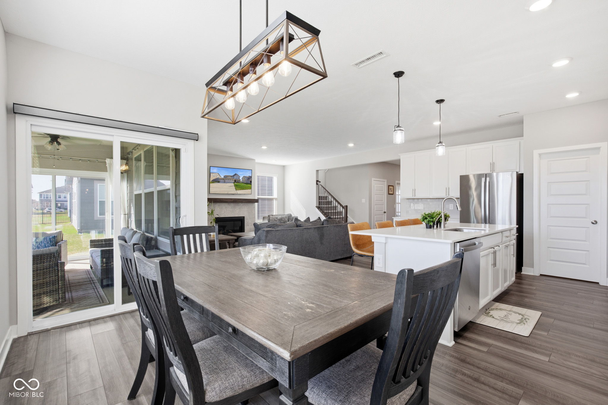 5401 W Stream Drive