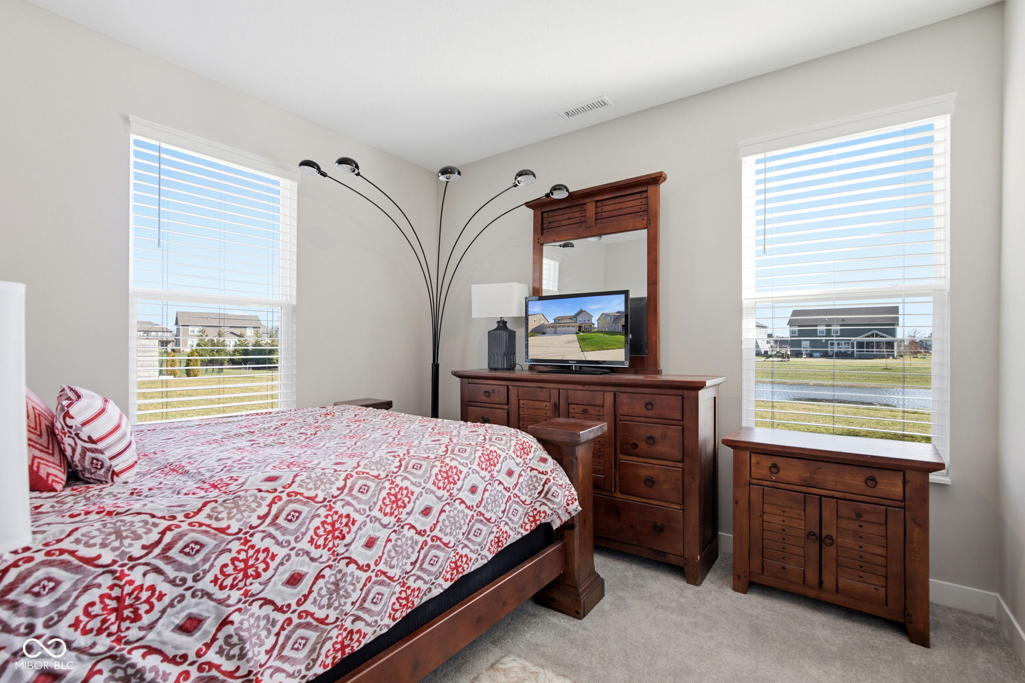5401 W Stream Drive
