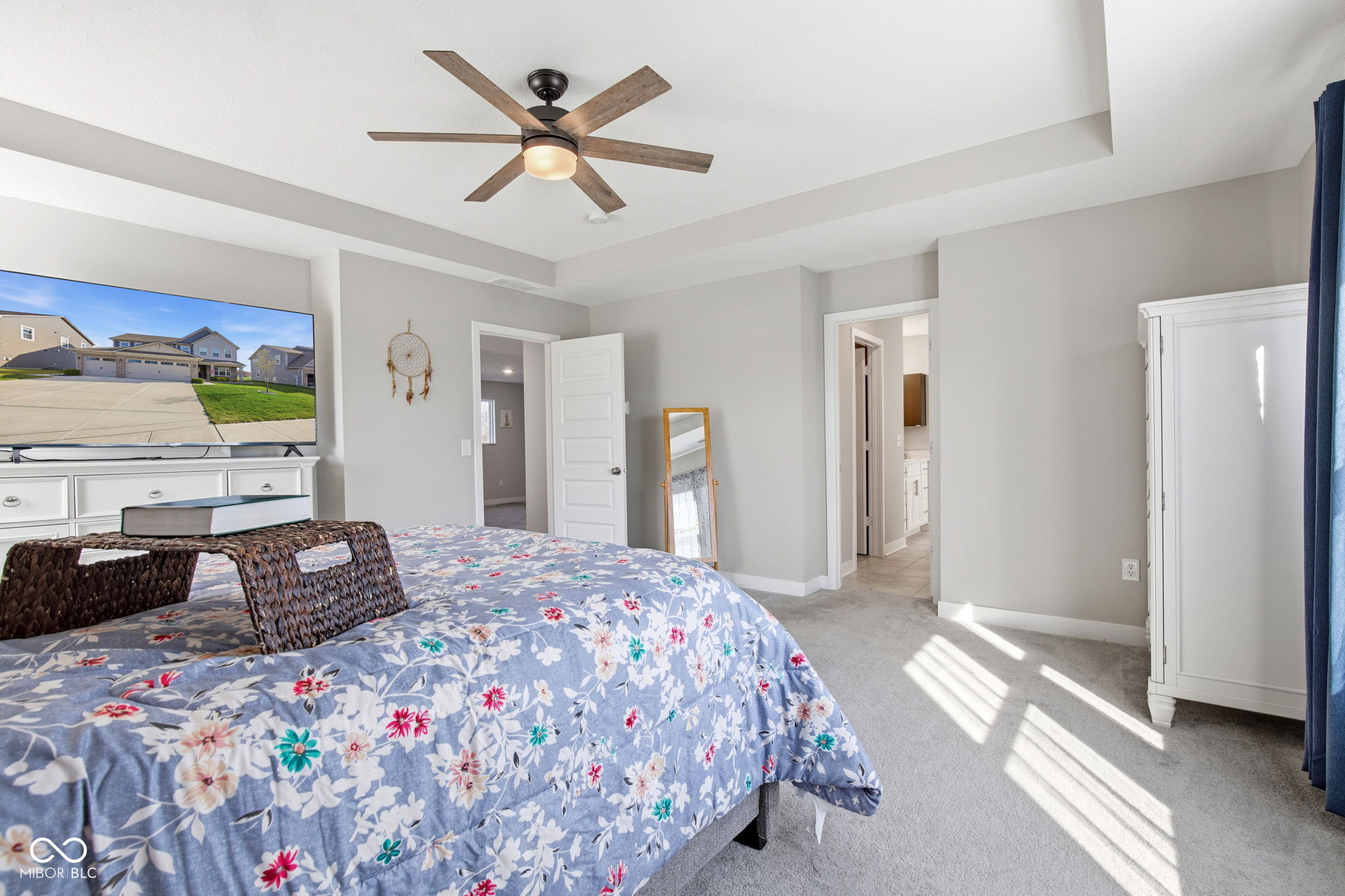 5401 W Stream Drive