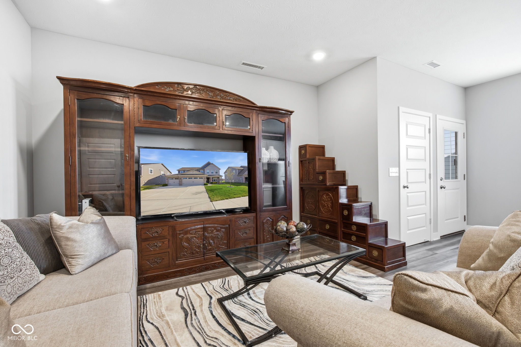 5401 W Stream Drive