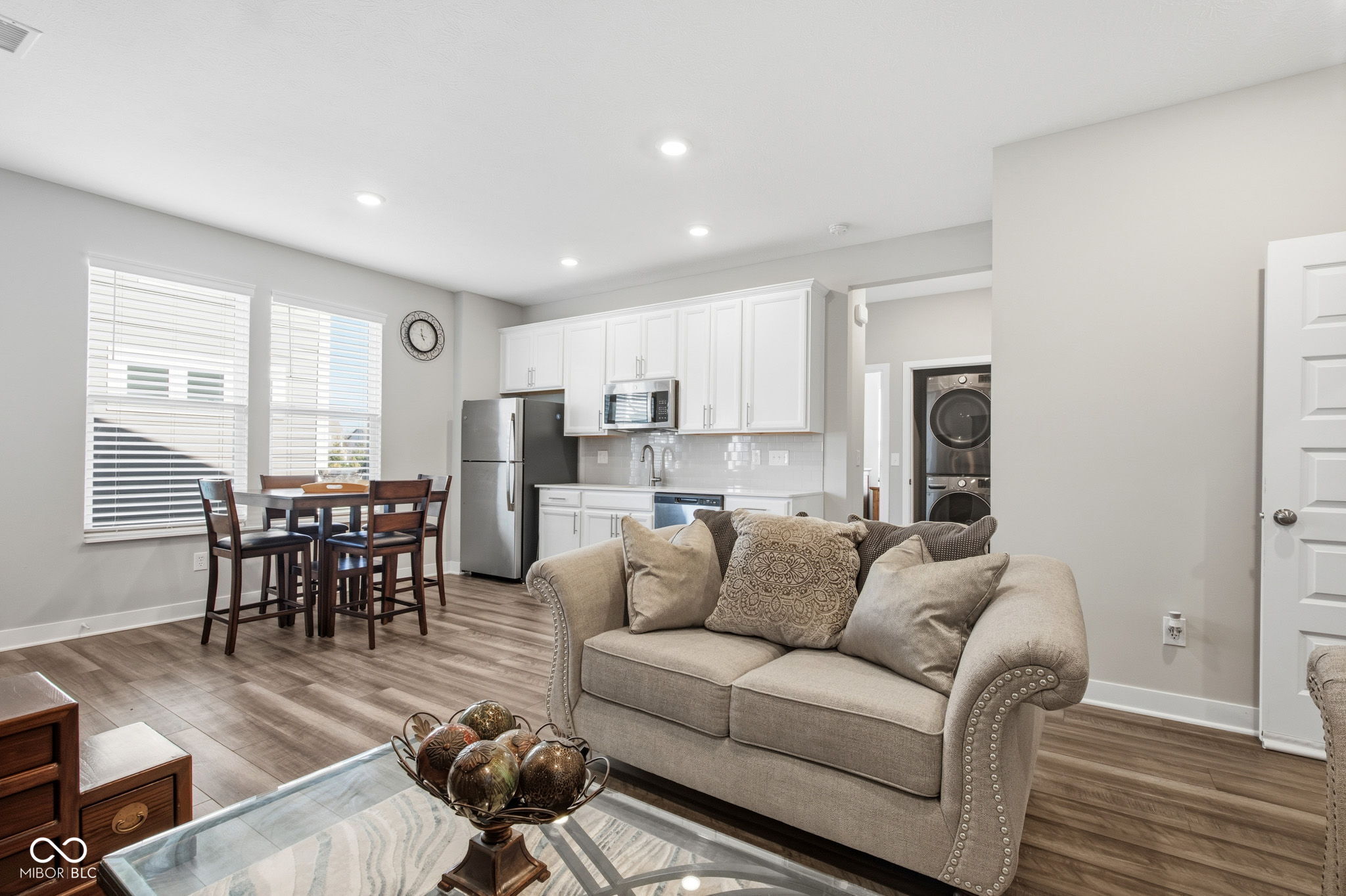 5401 W Stream Drive