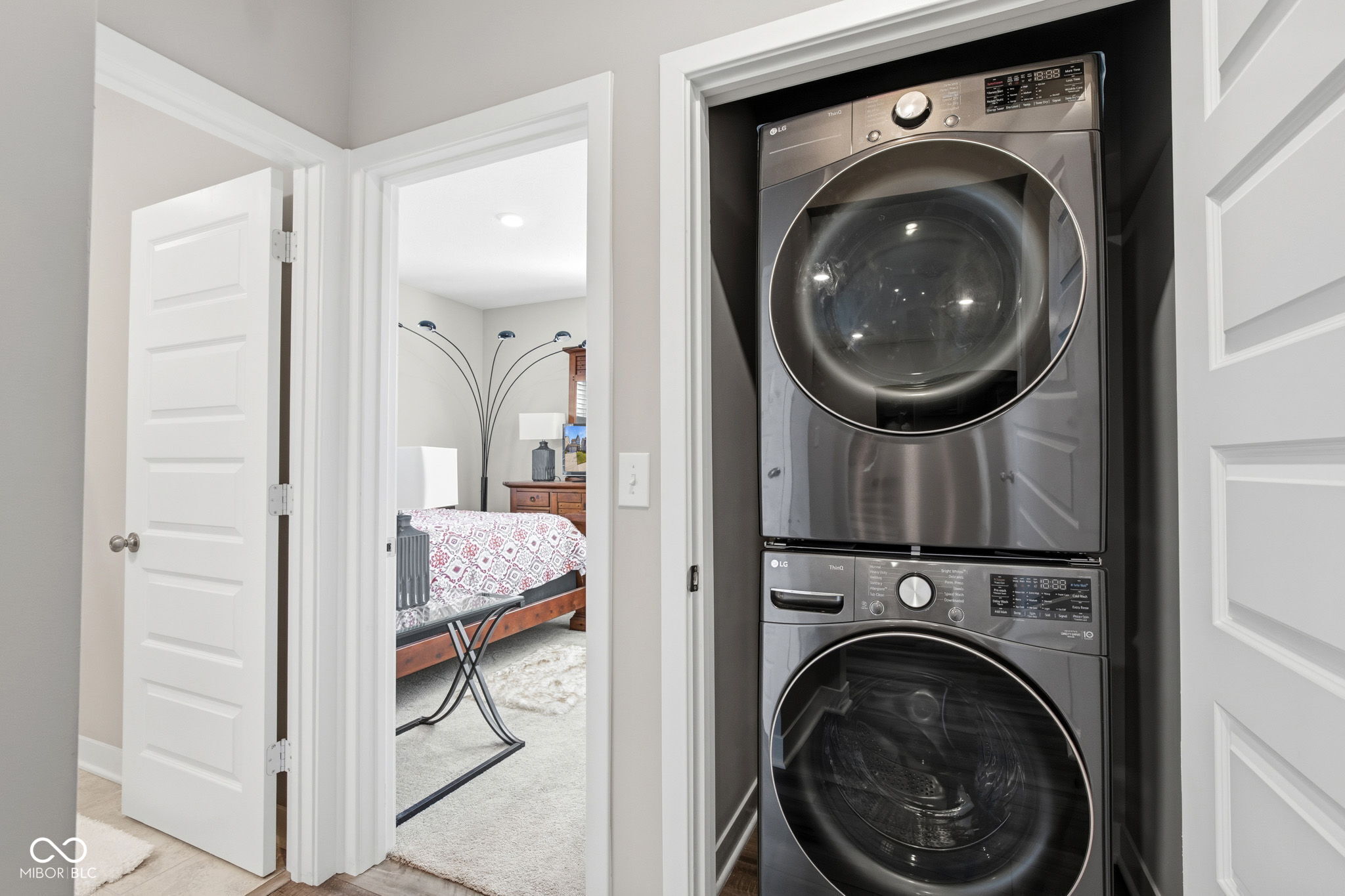 5401 W Stream Drive