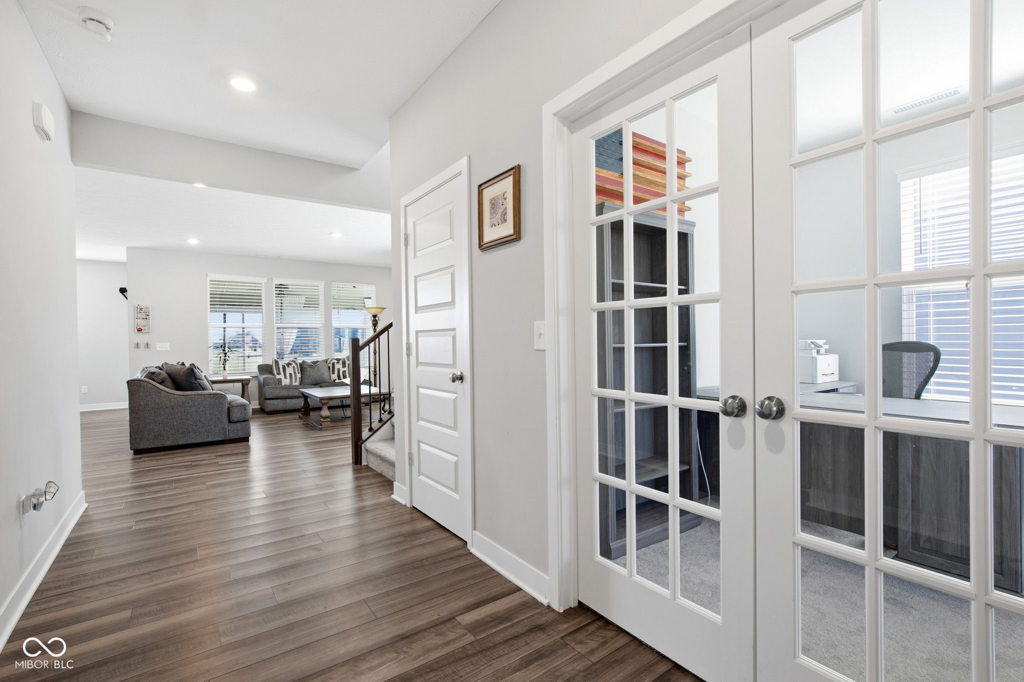 5401 W Stream Drive