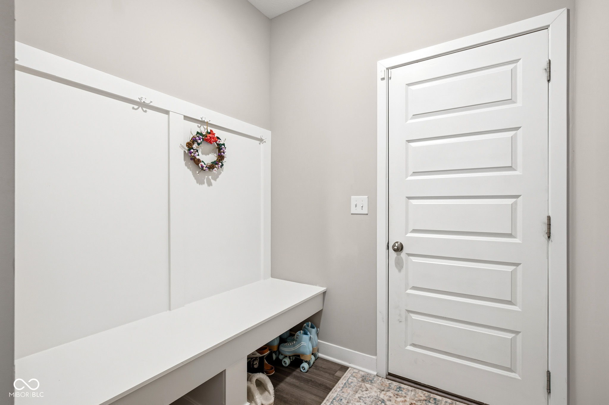 5401 W Stream Drive