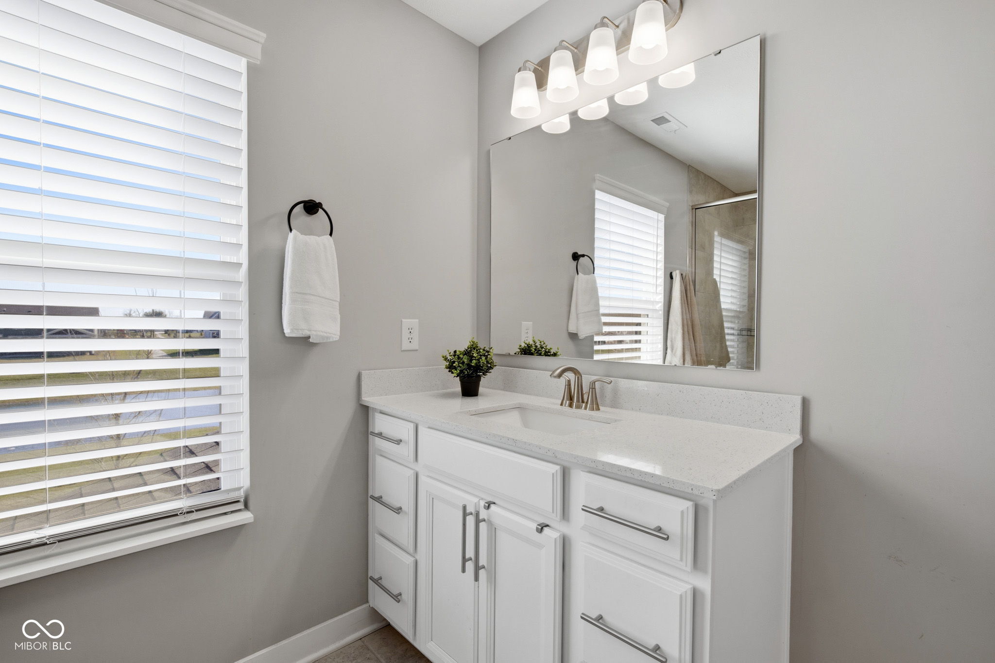 5401 W Stream Drive