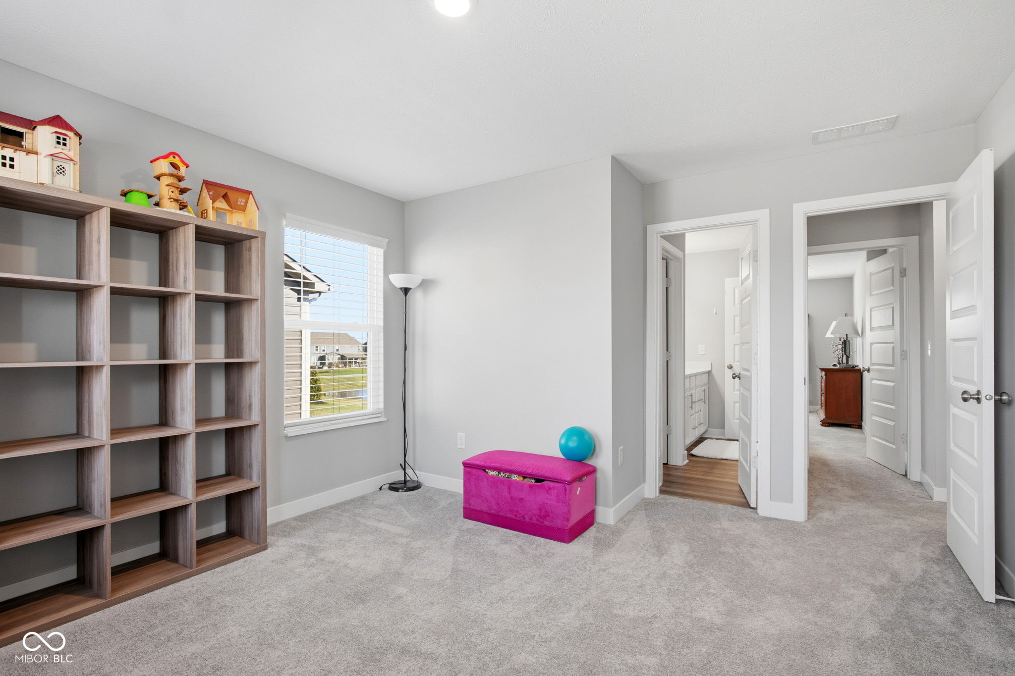 5401 W Stream Drive