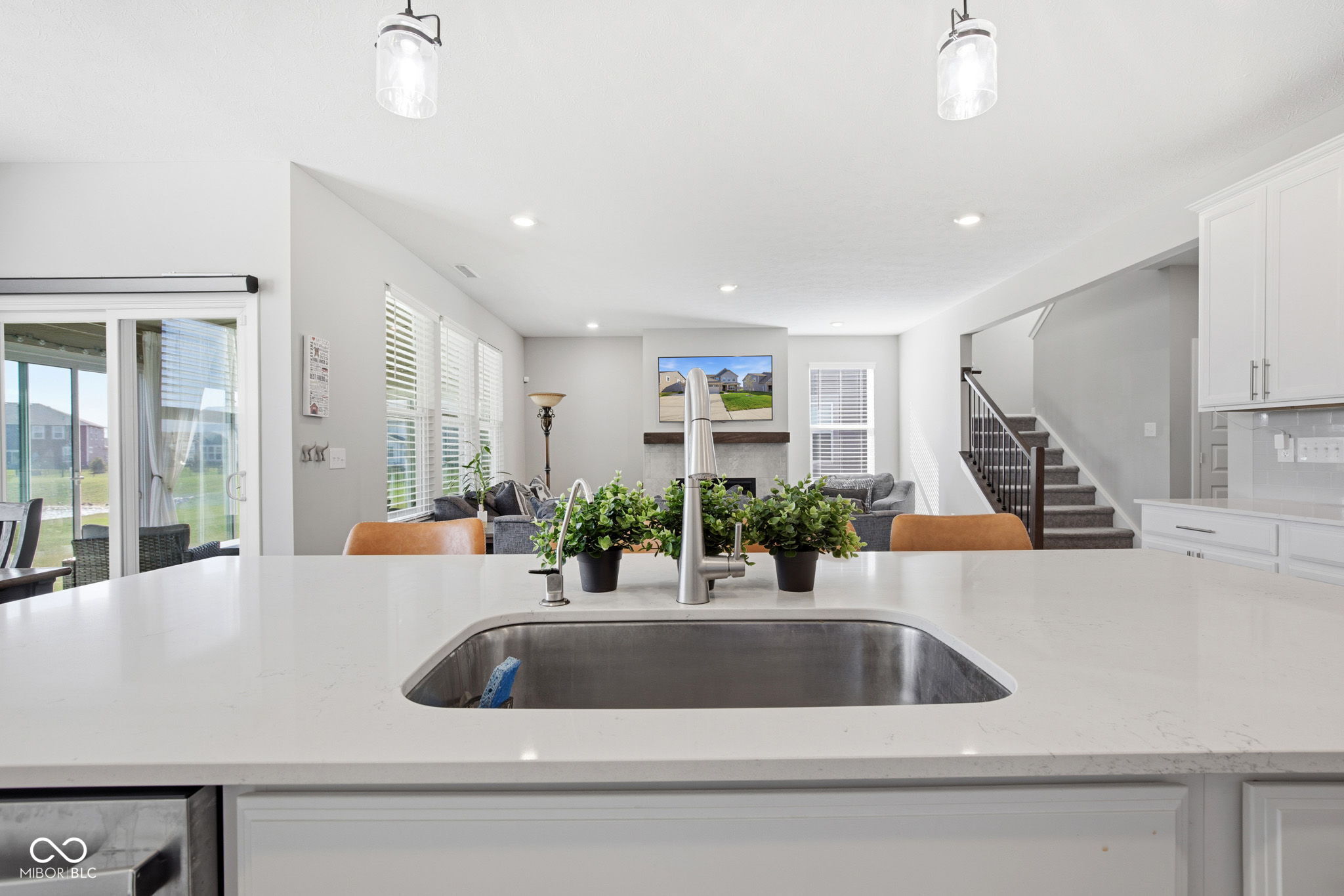 5401 W Stream Drive