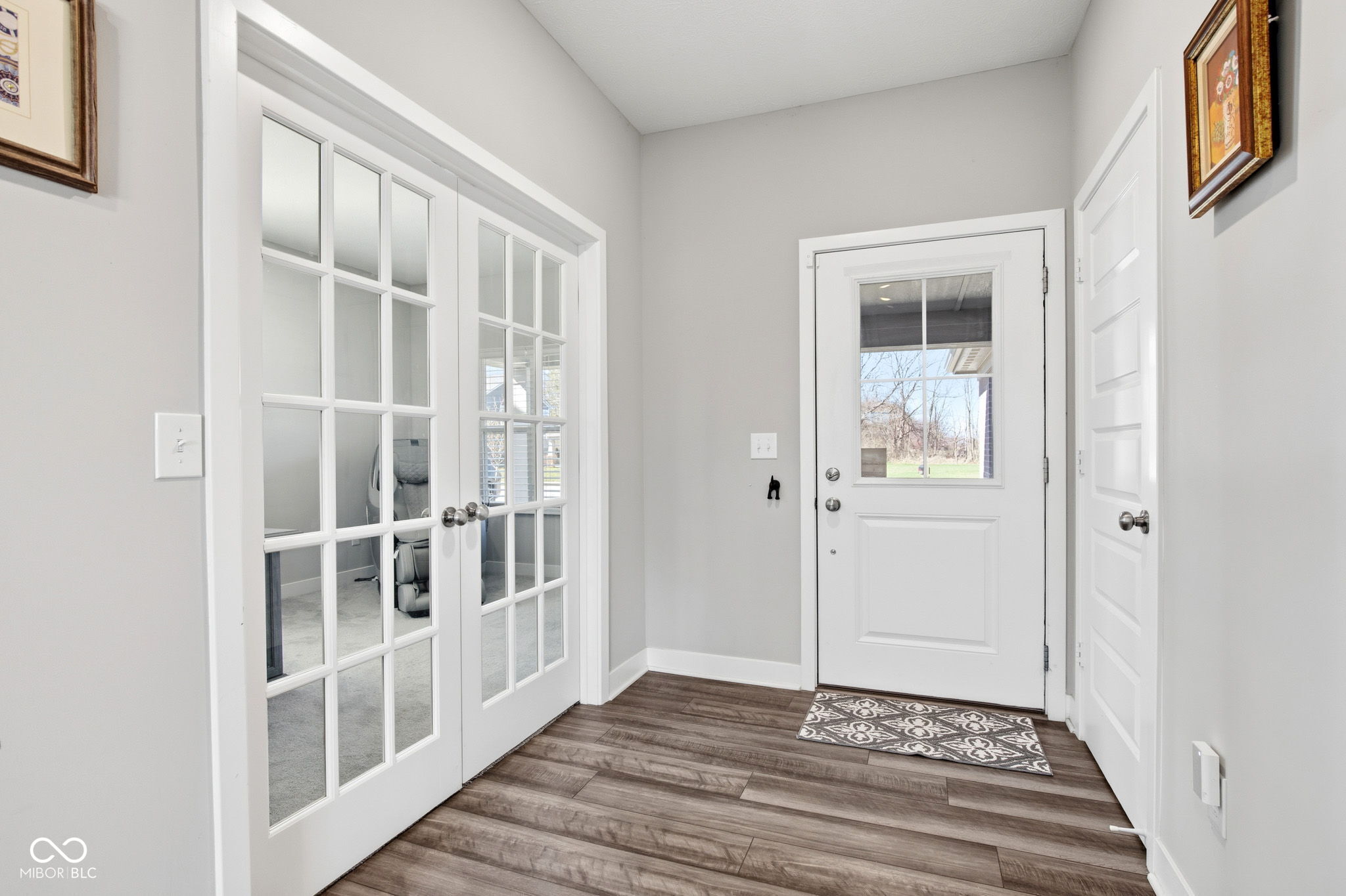 5401 W Stream Drive