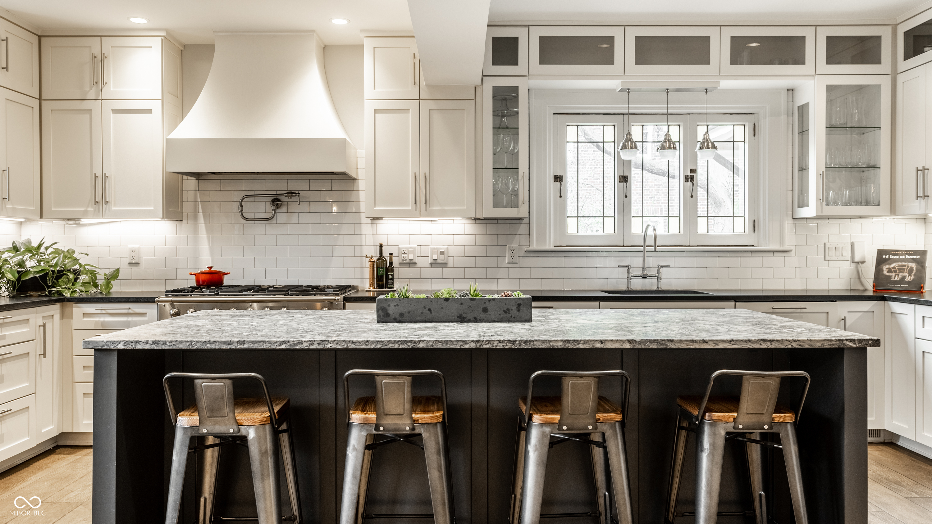 4136 N Meridian Street