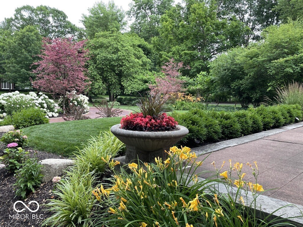 4136 N Meridian Street