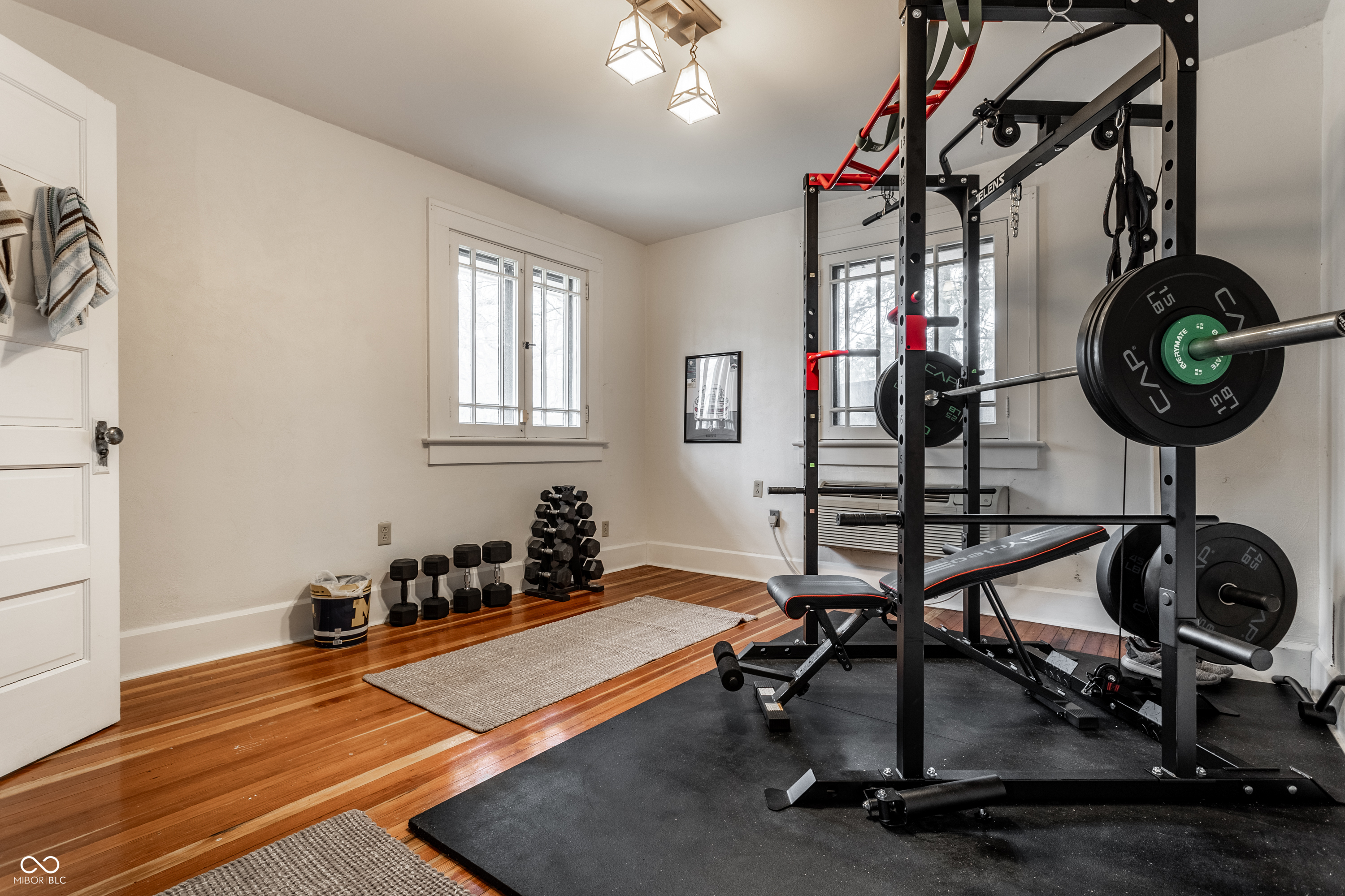 4136 N Meridian Street