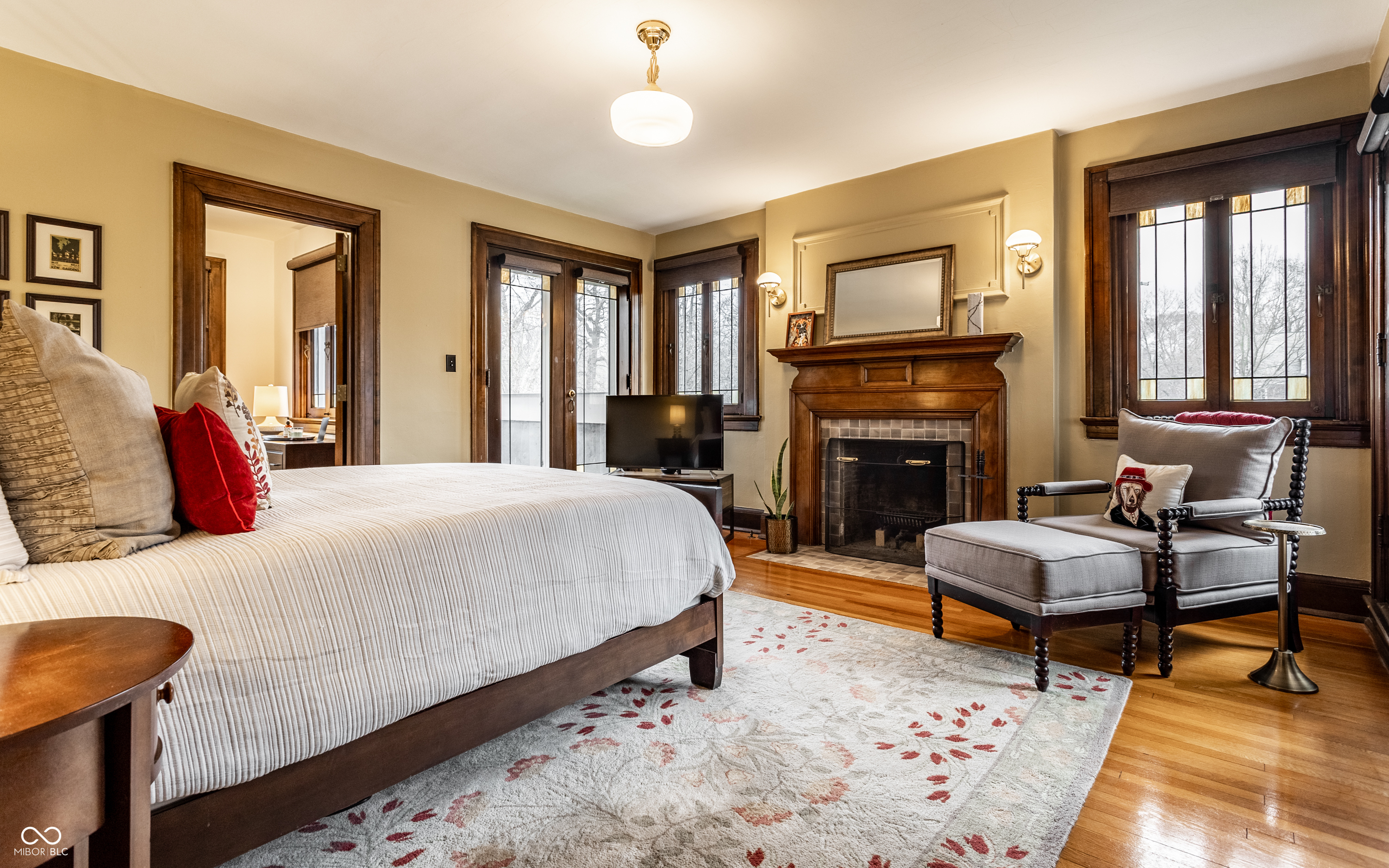 4136 N Meridian Street