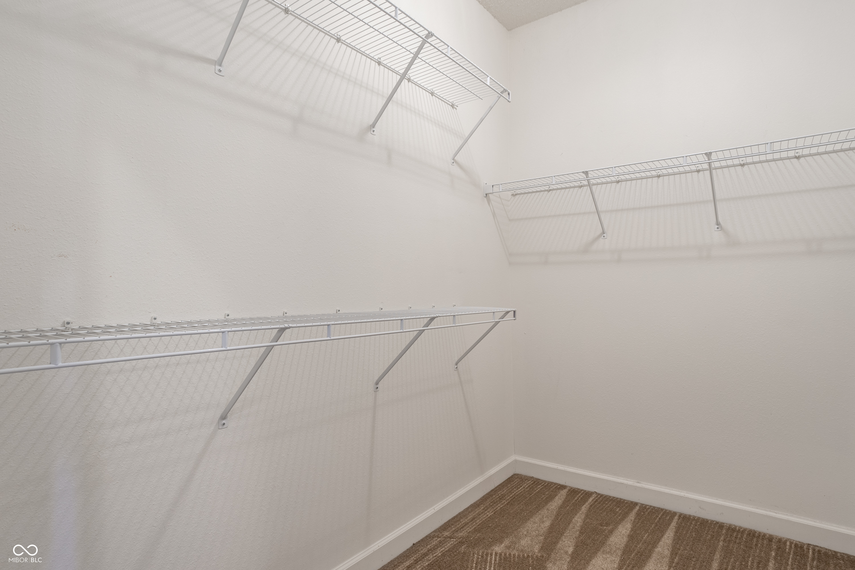 8122 Sand Ridge Circle