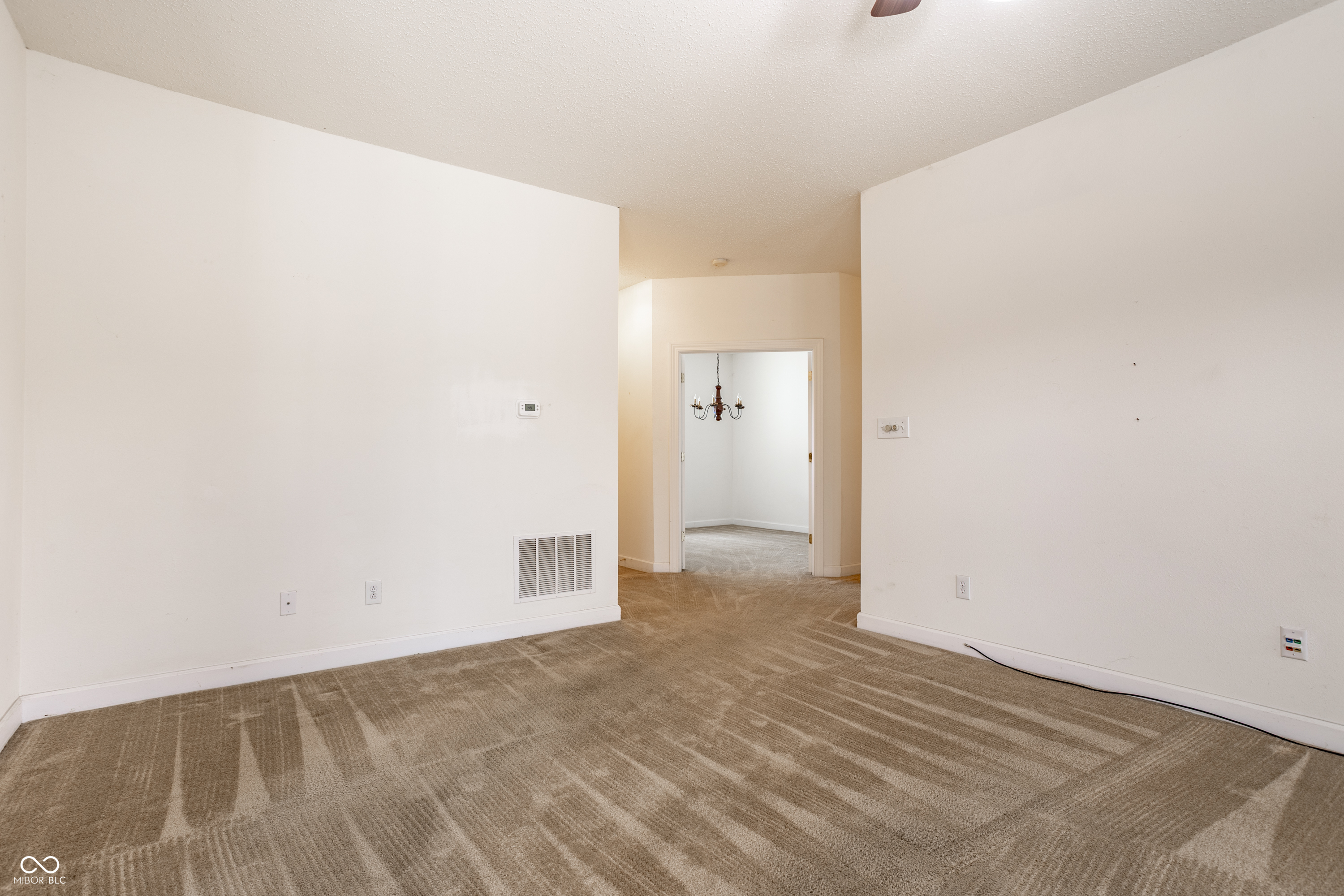 8122 Sand Ridge Circle