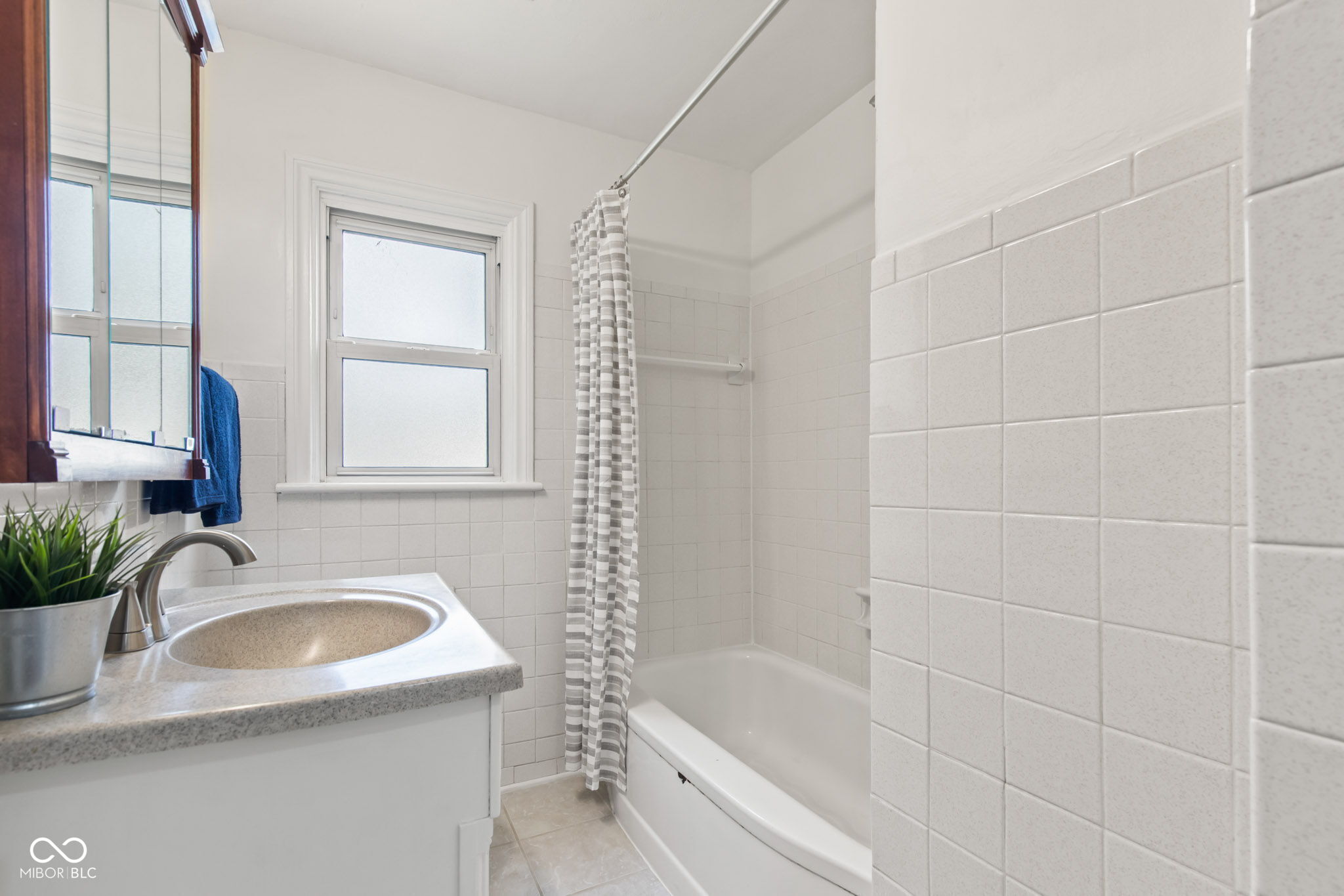 2626 Northview Avenue