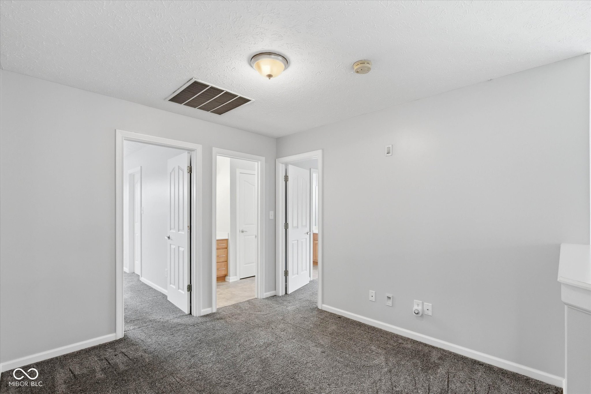 752 Ridge Gate Drive