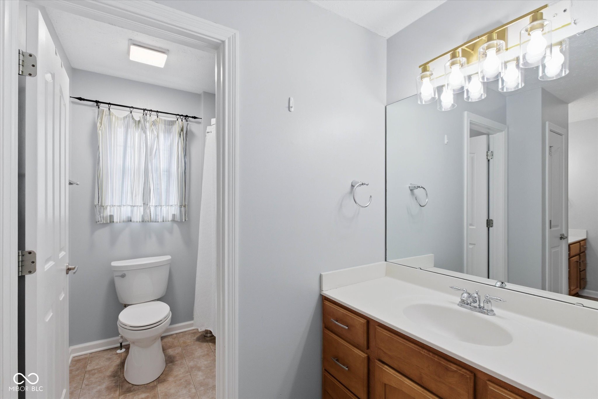 752 Ridge Gate Drive