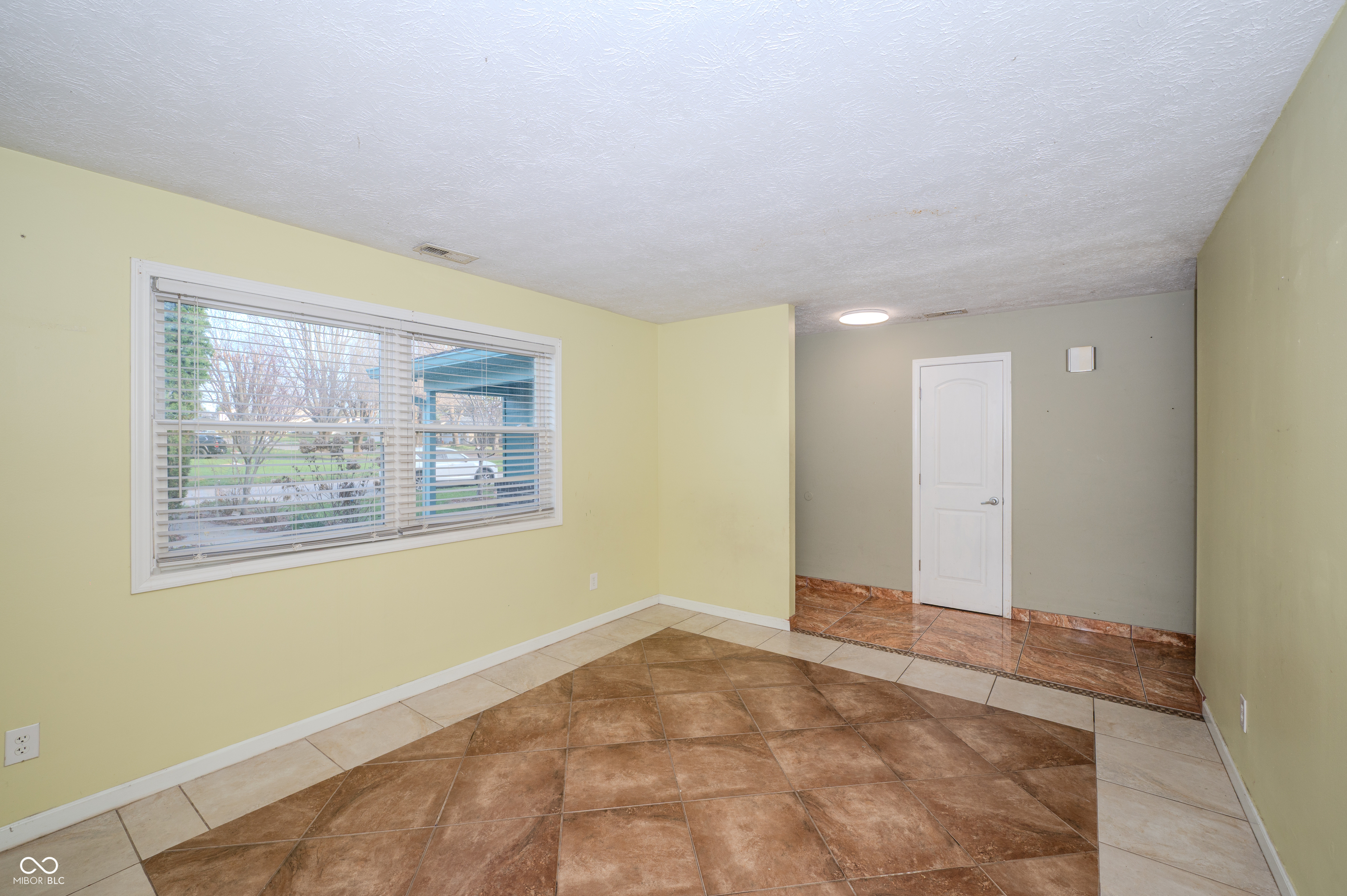 7832 Hearthstone Way