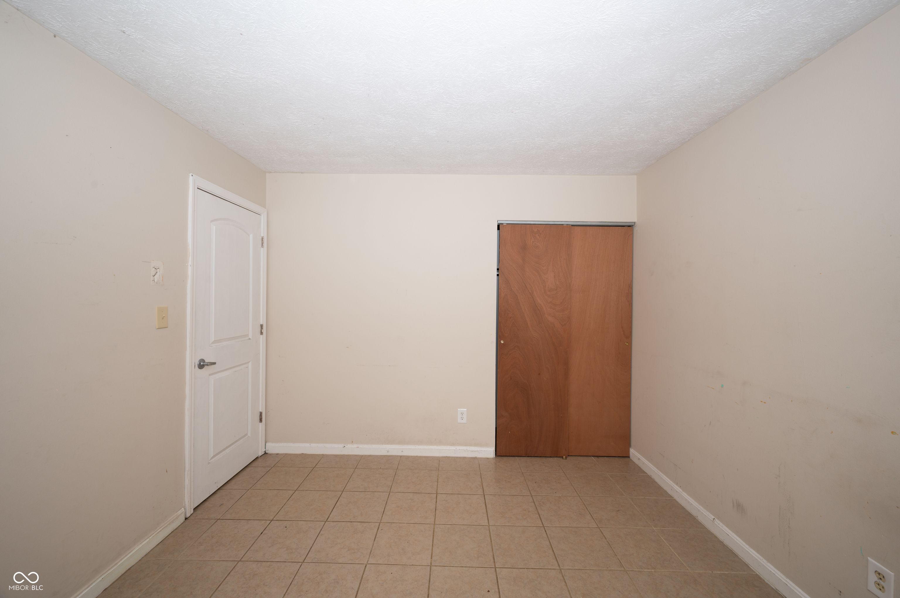 7832 Hearthstone Way