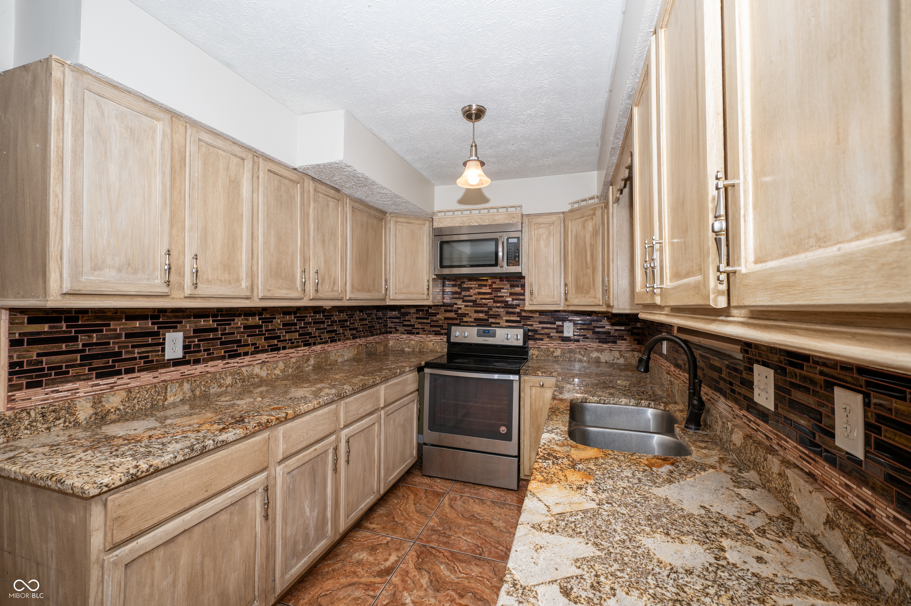 7832 Hearthstone Way