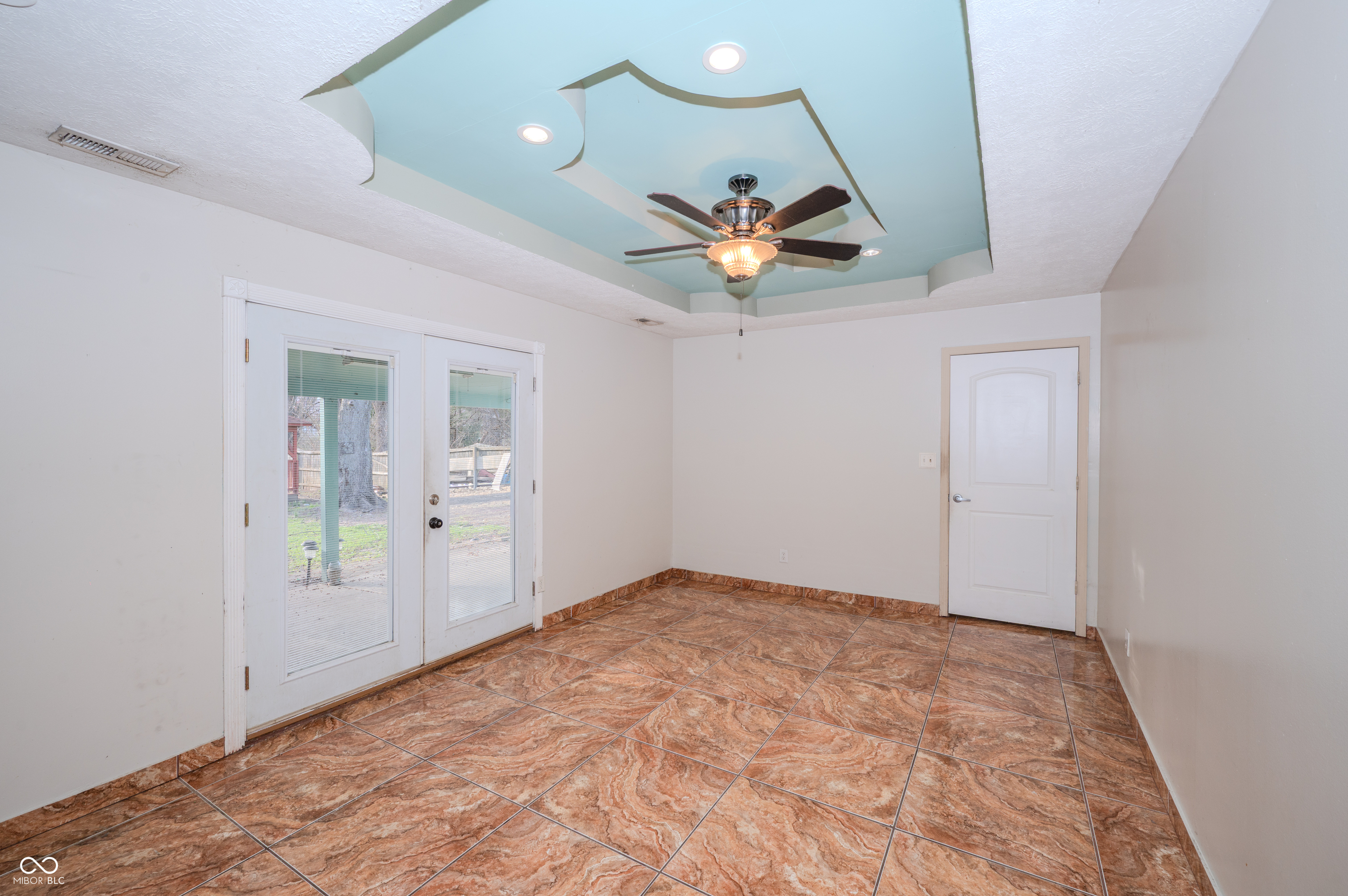7832 Hearthstone Way