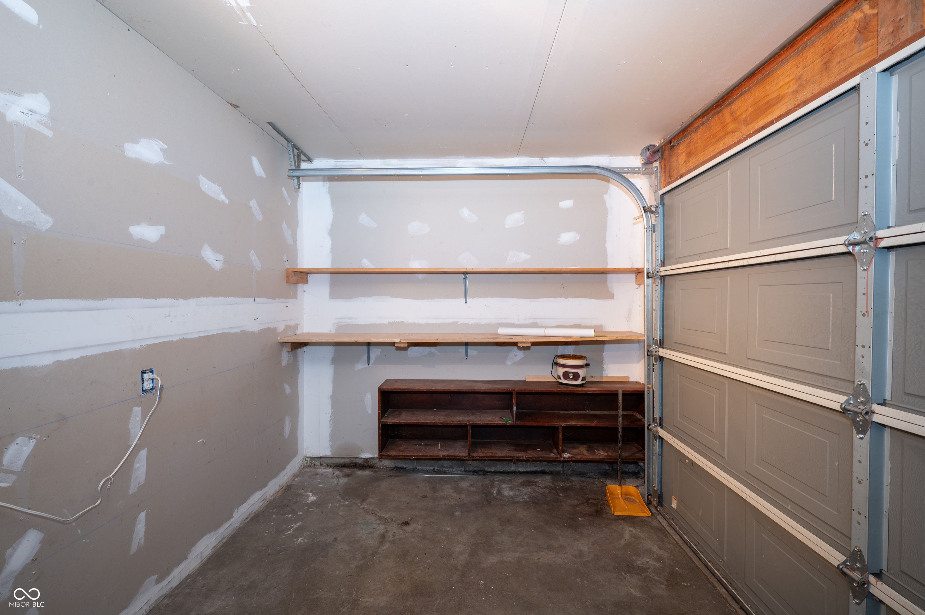 7832 Hearthstone Way