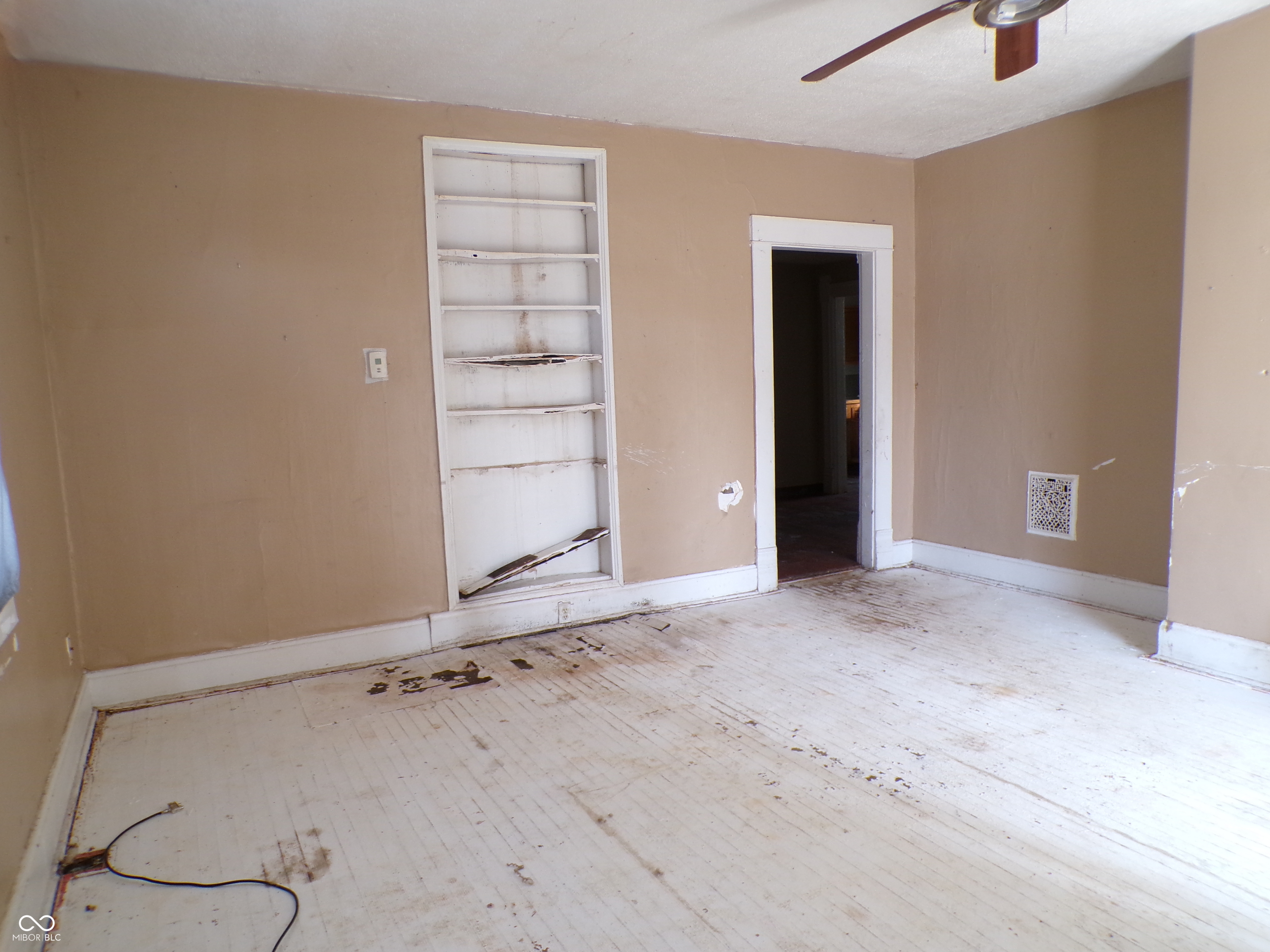 101 S Nebraska Street