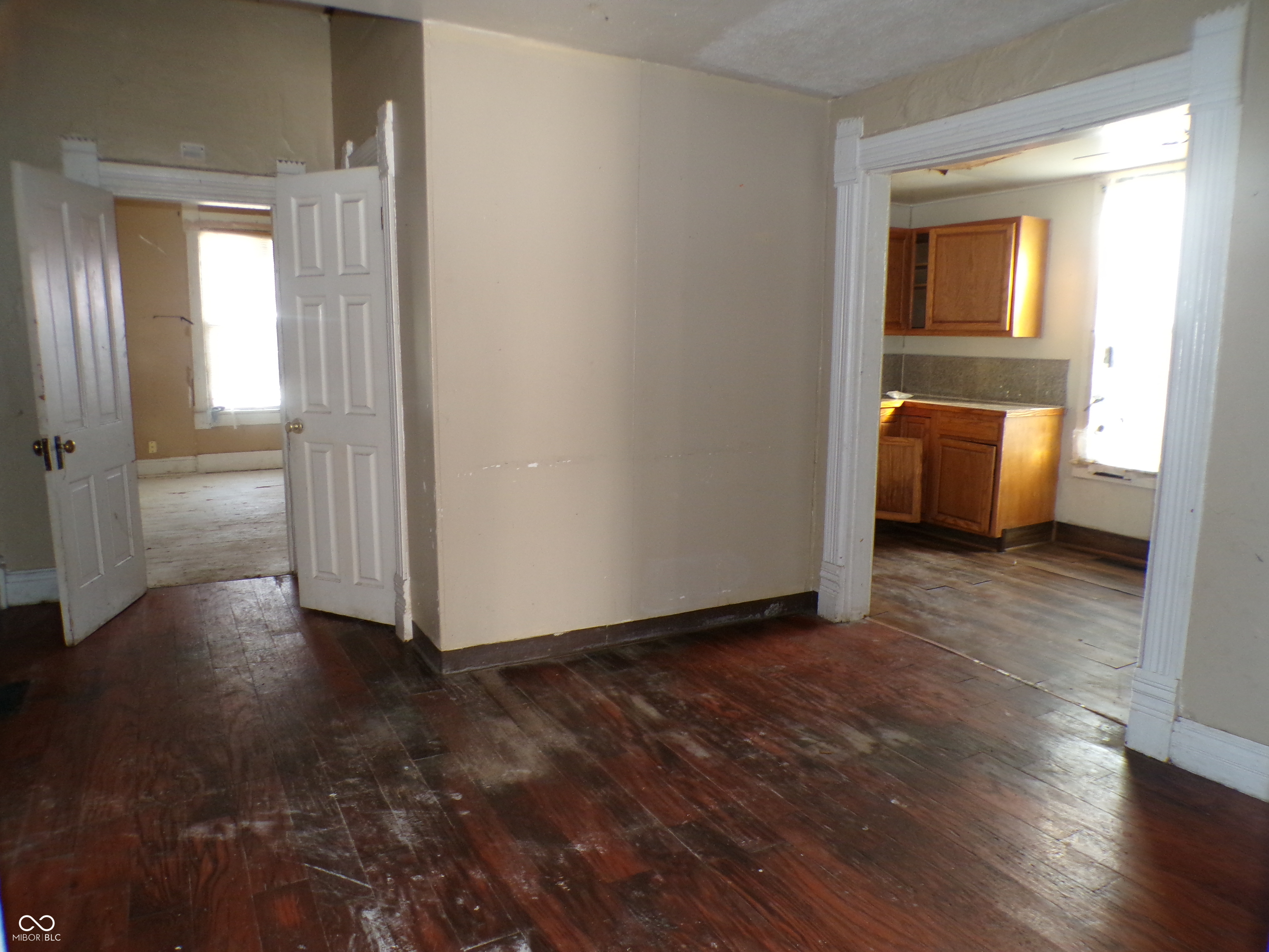 101 S Nebraska Street