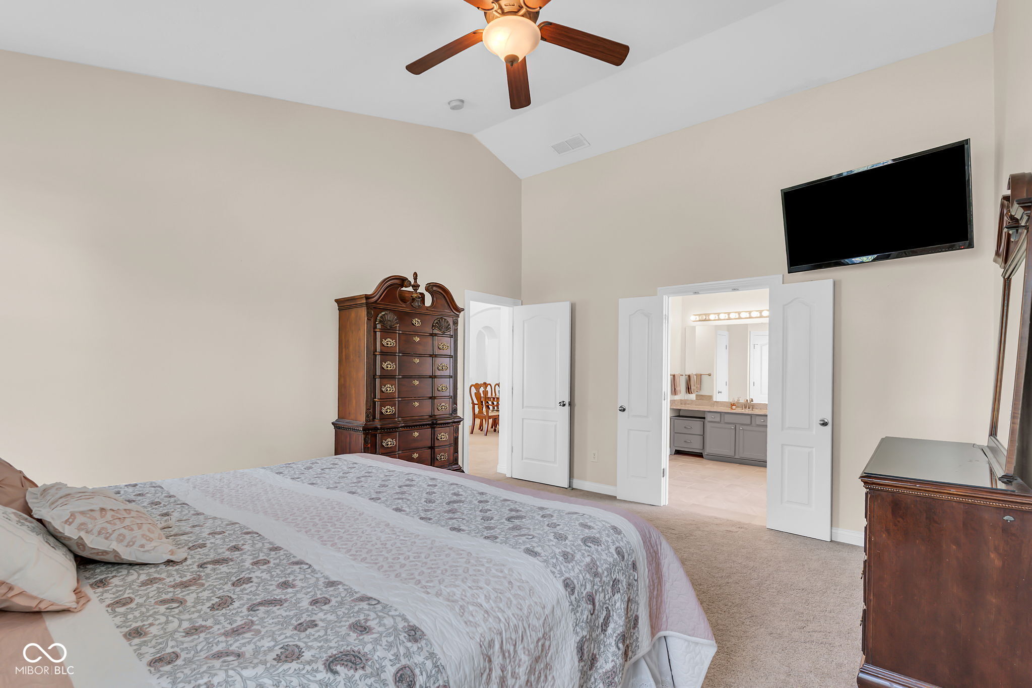 9357 Woodslake Drive