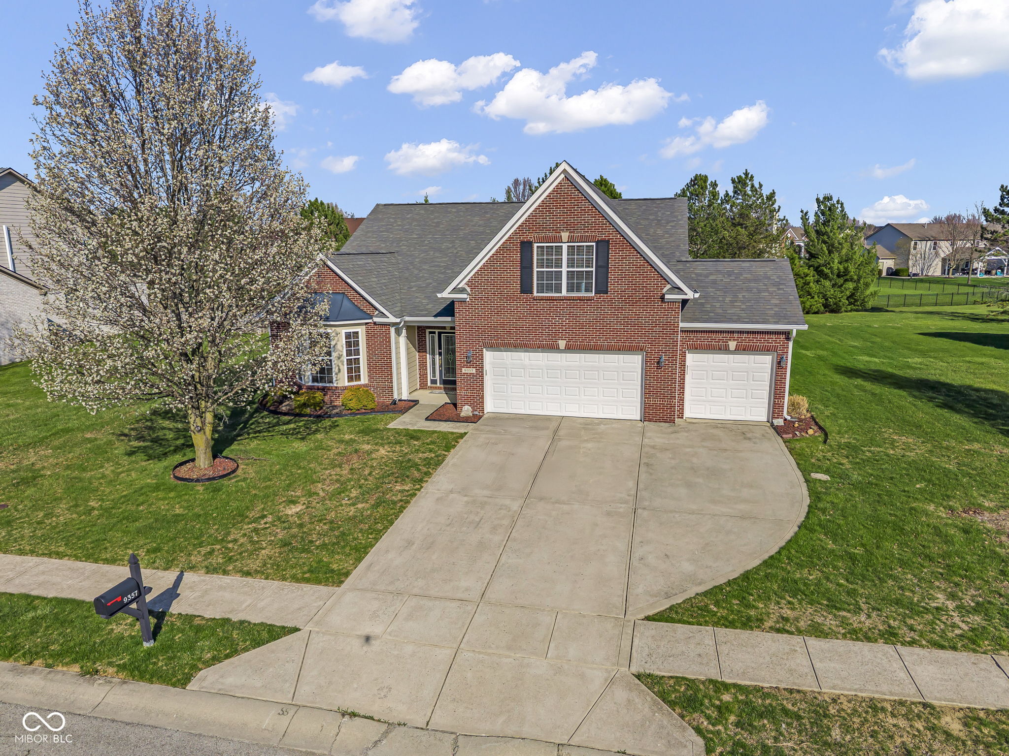 9357 Woodslake Drive
