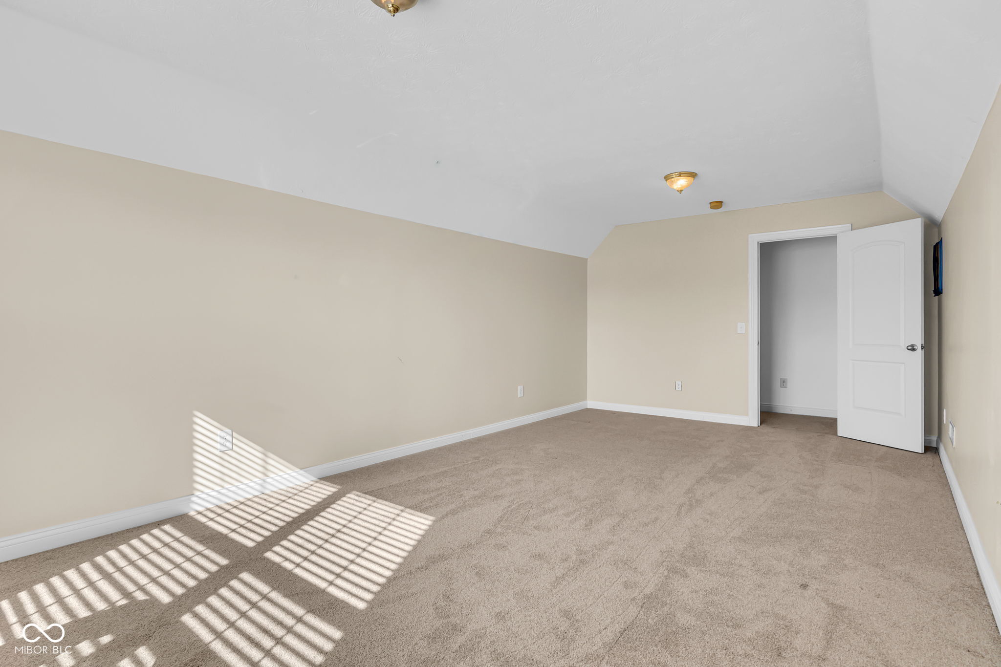 9357 Woodslake Drive