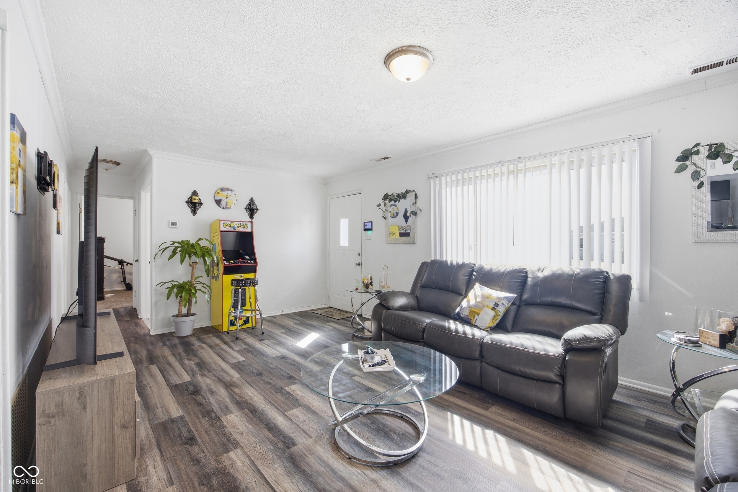 2502 Horton Drive