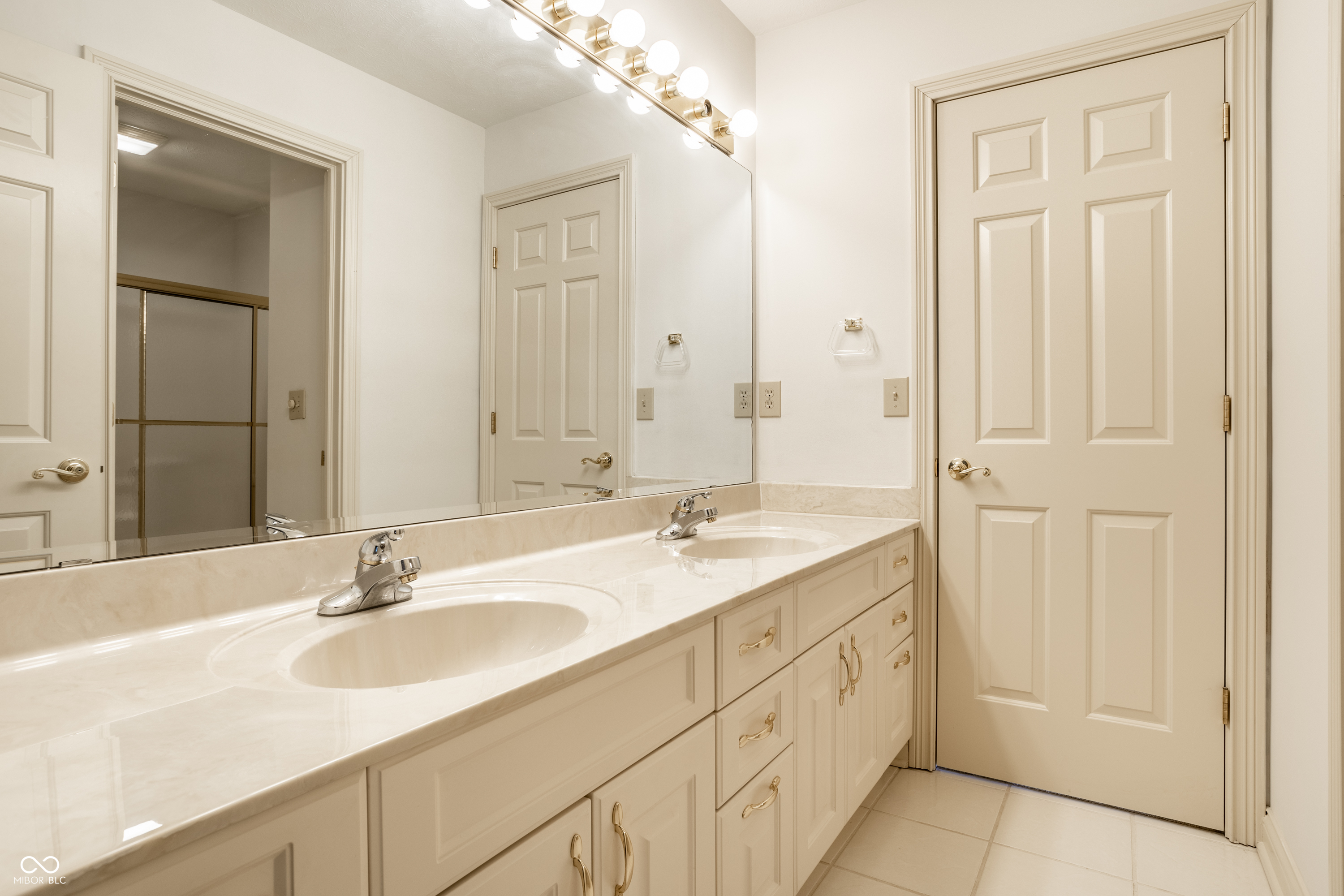 2444 Laurel Lake Boulevard