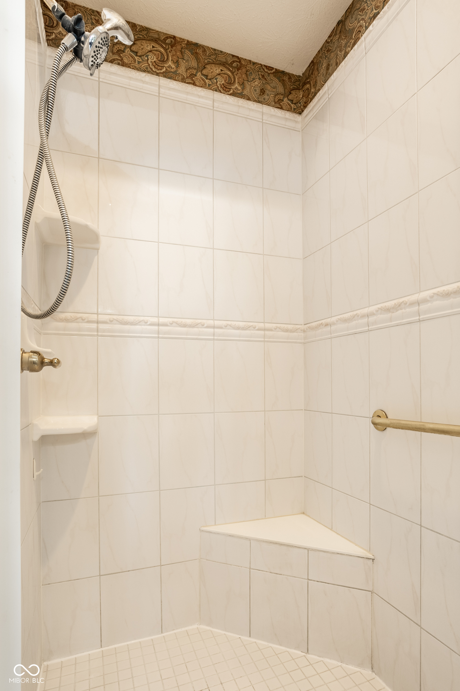 2444 Laurel Lake Boulevard