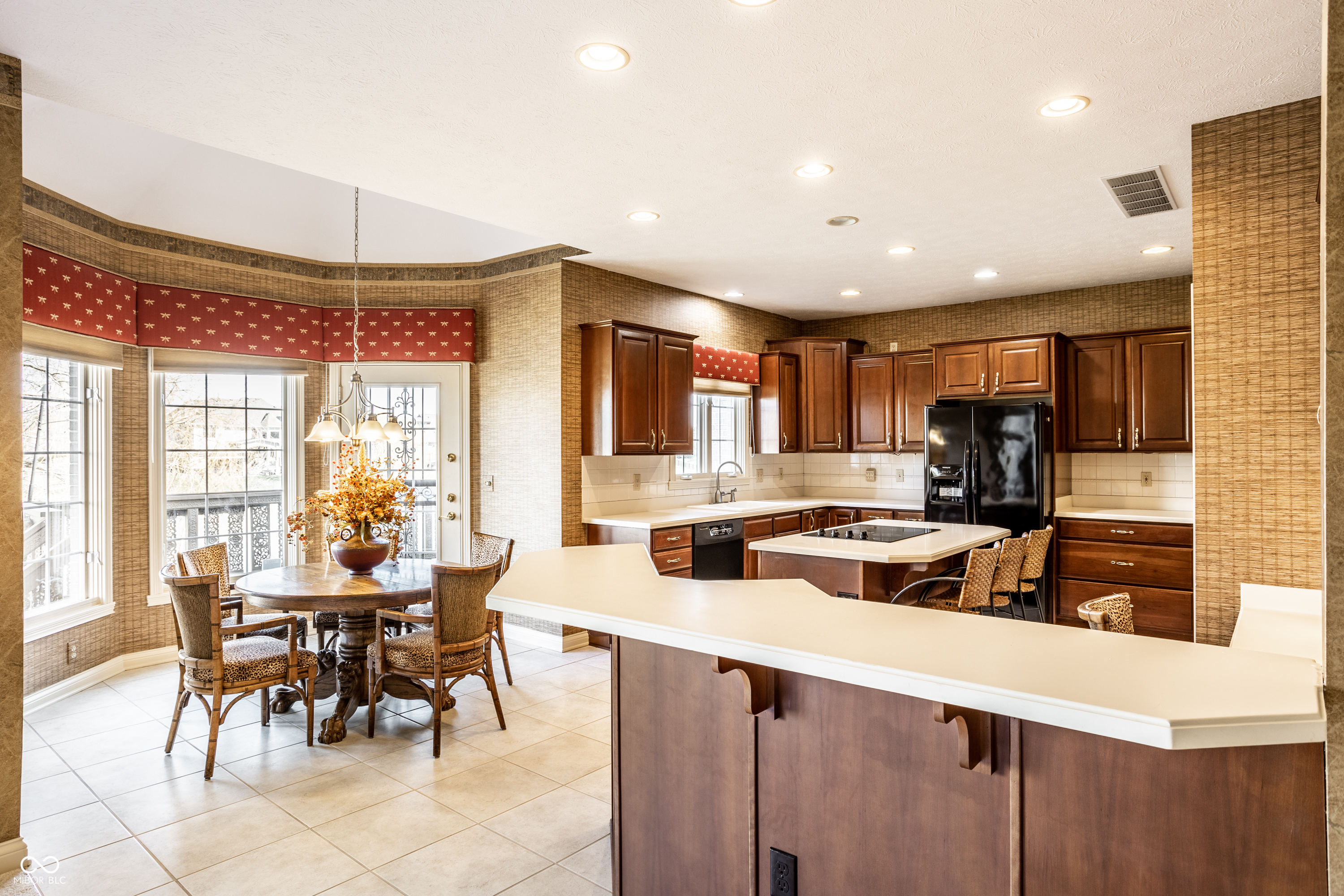 2444 Laurel Lake Boulevard