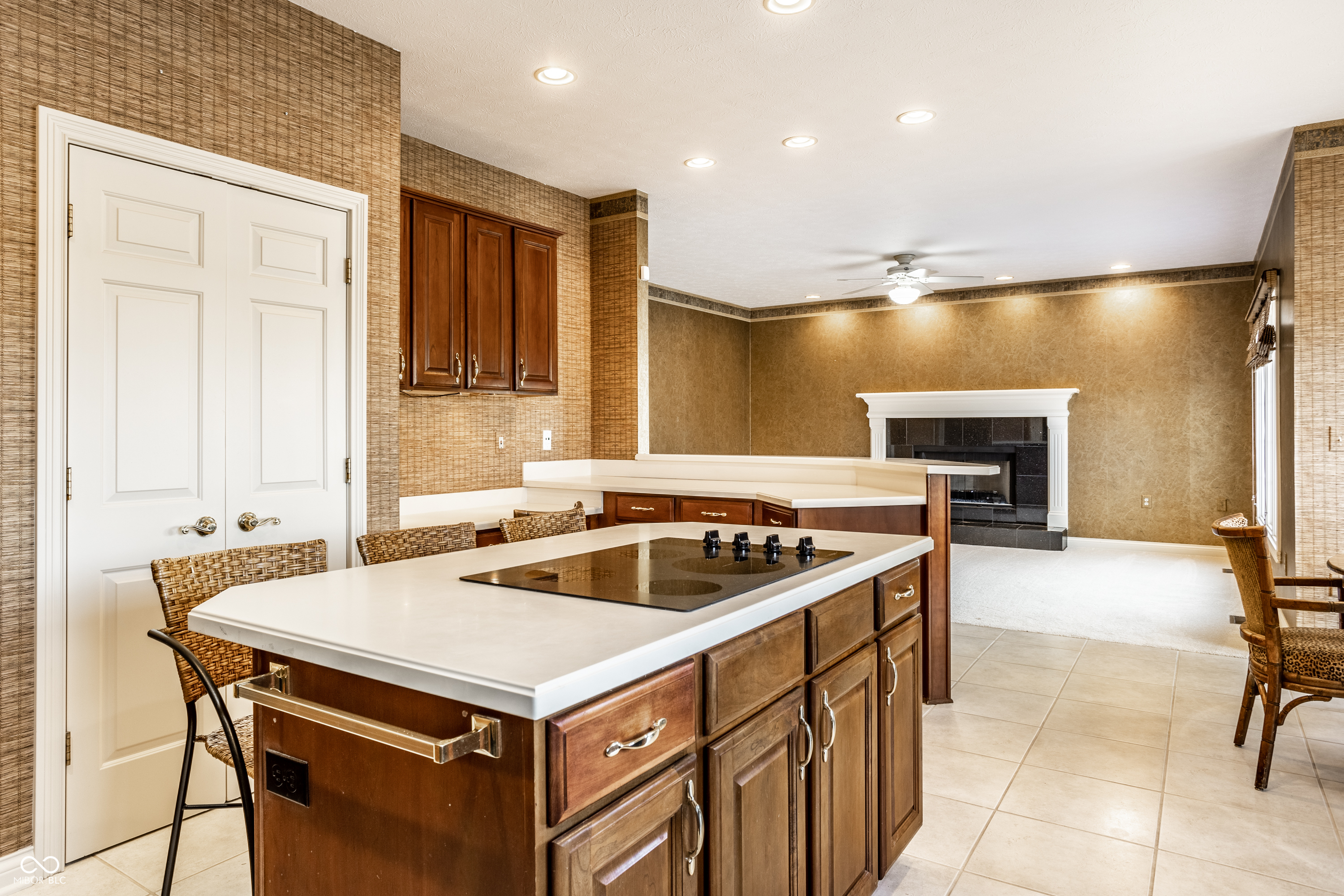 2444 Laurel Lake Boulevard