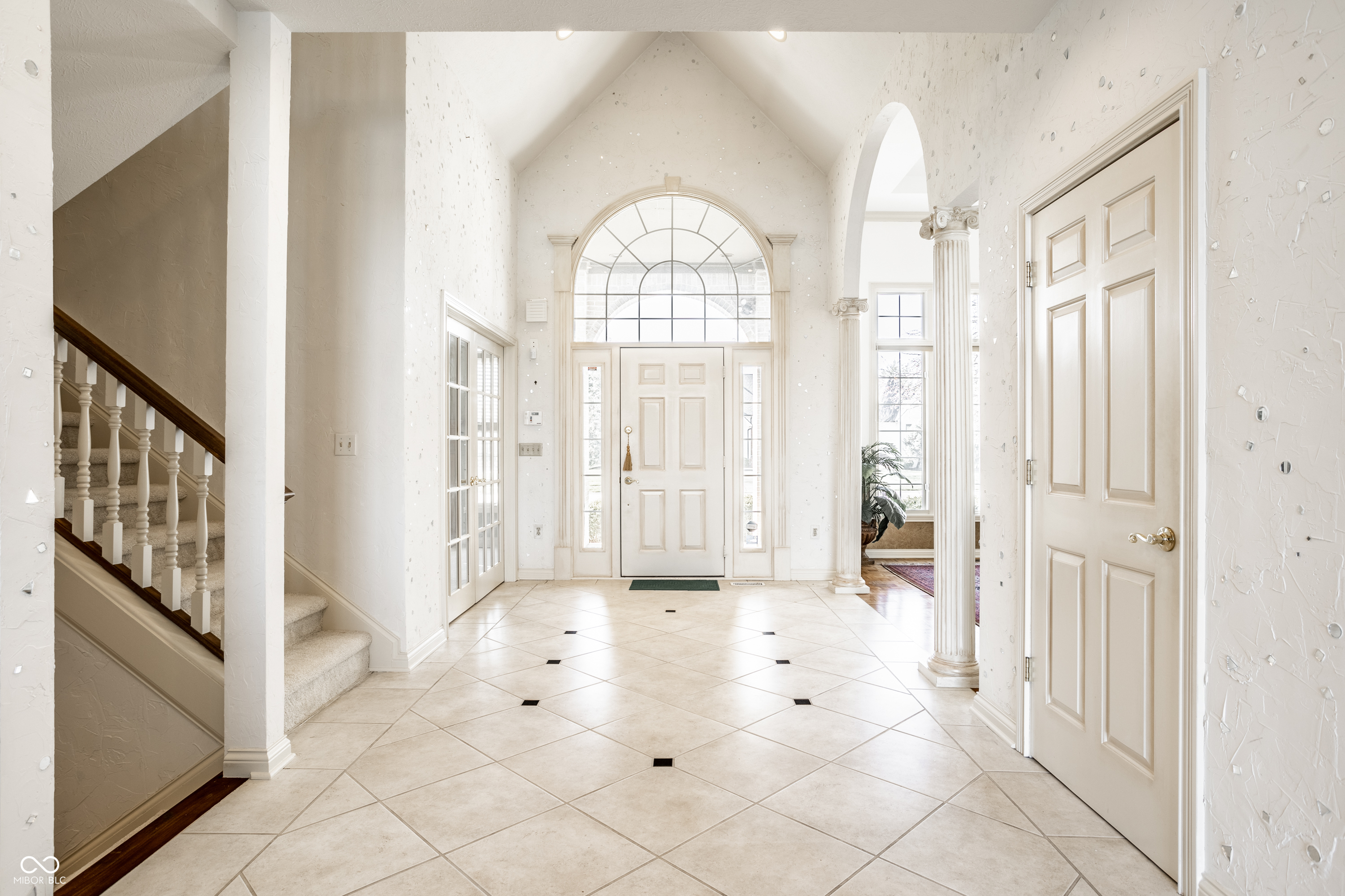 2444 Laurel Lake Boulevard