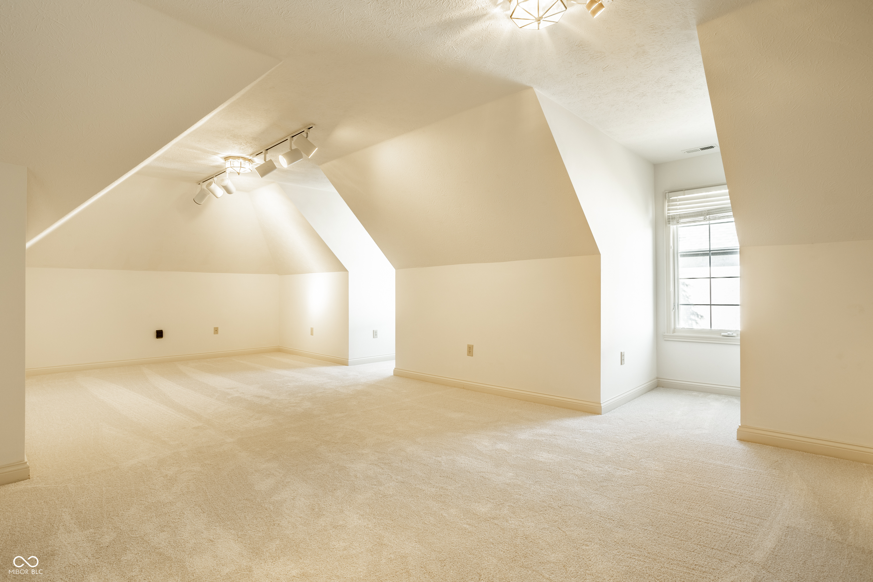 2444 Laurel Lake Boulevard