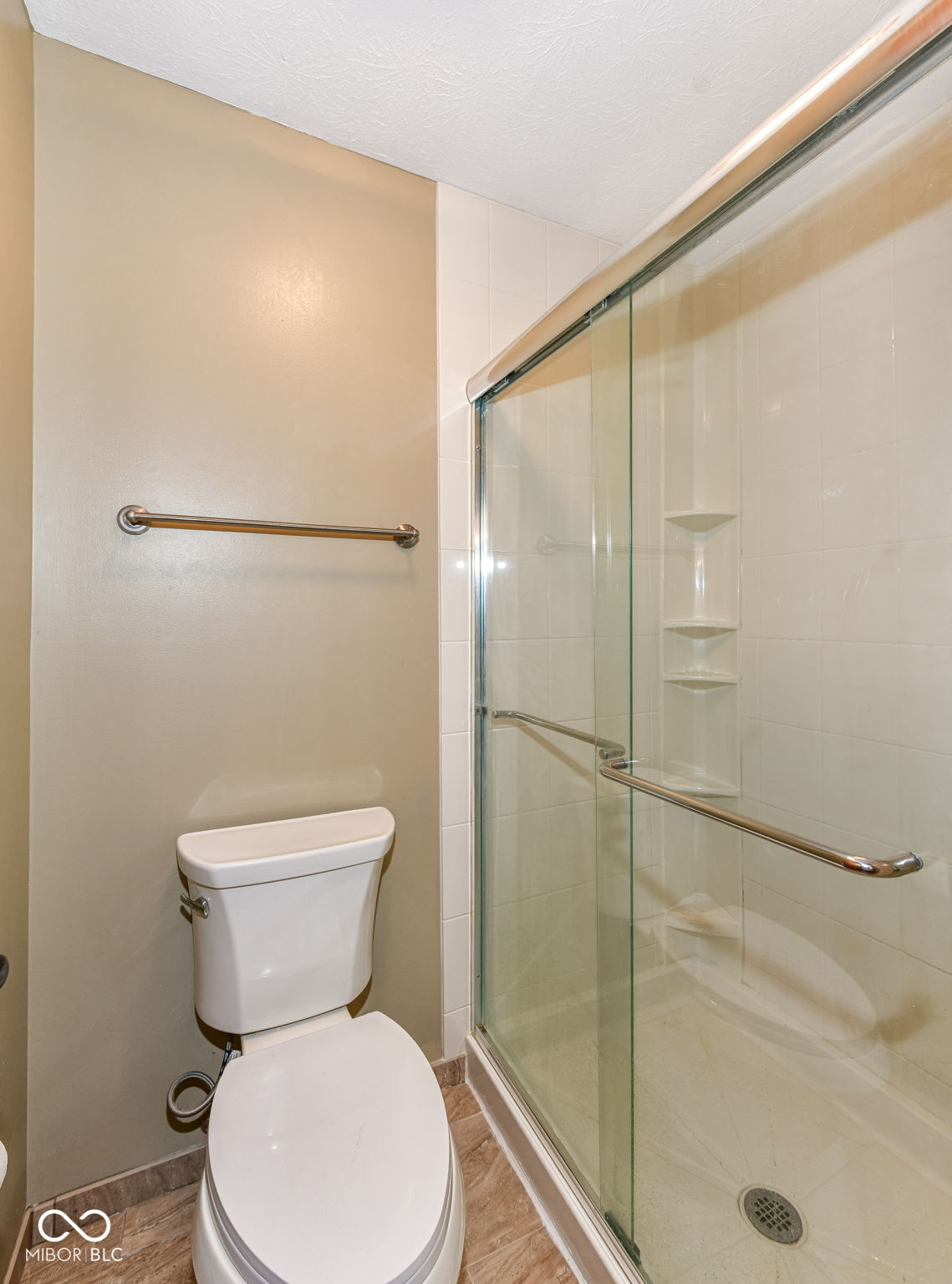 8188 Foxchase Circle