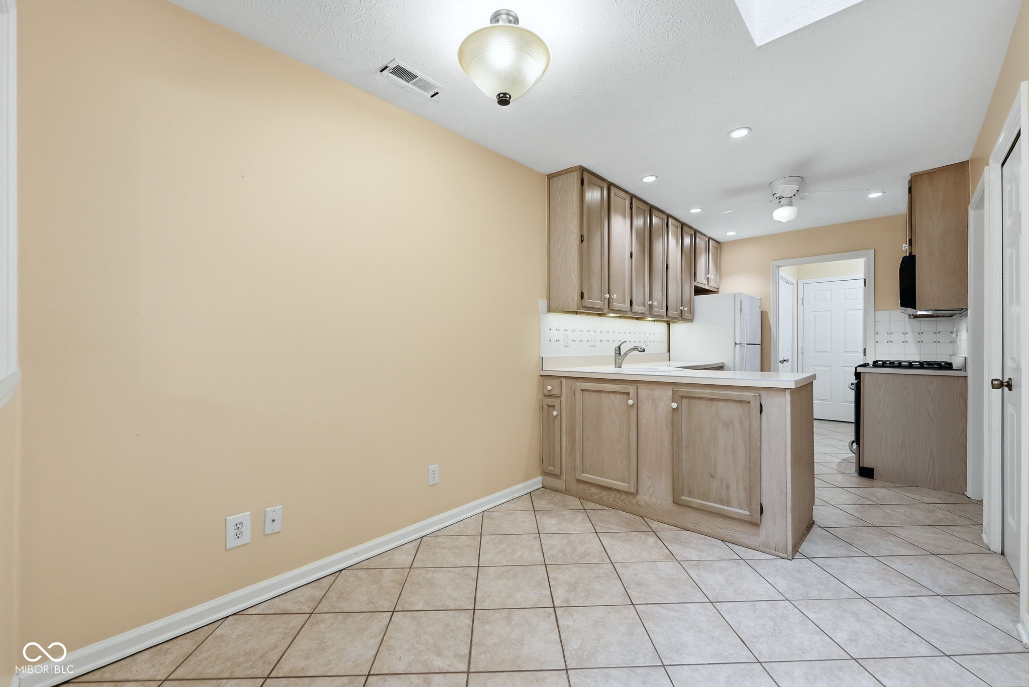 2020 Mystic Bay Court