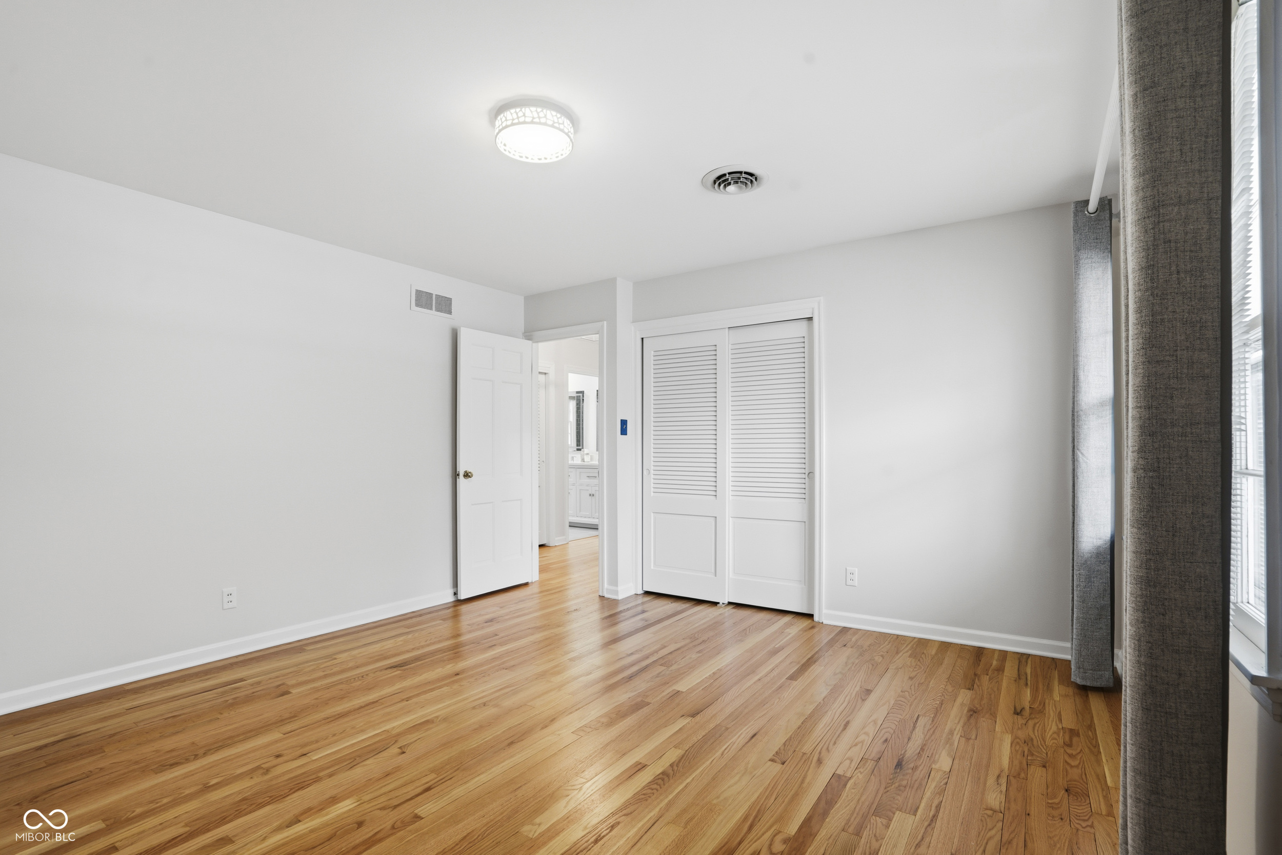 547 Holliday Lane