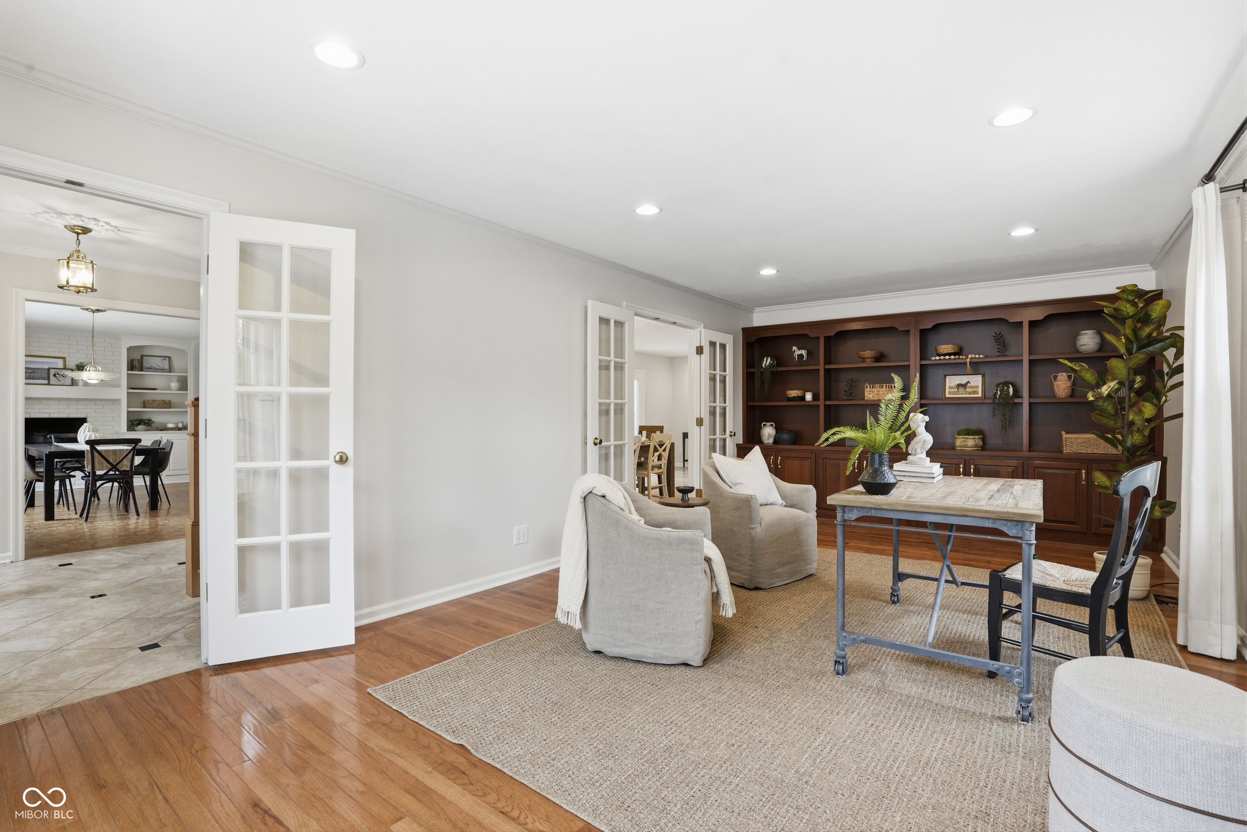 547 Holliday Lane