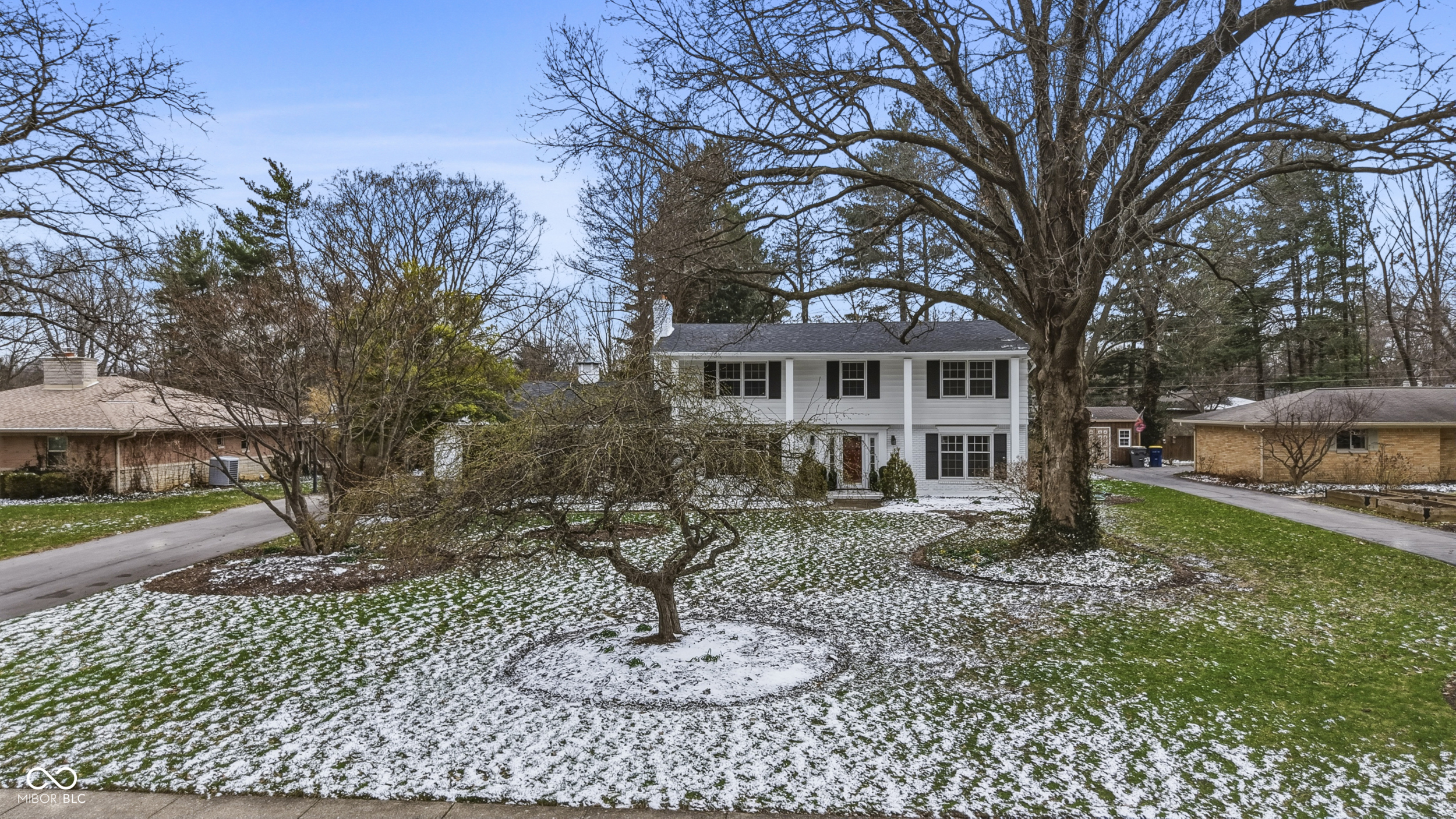 547 Holliday Lane