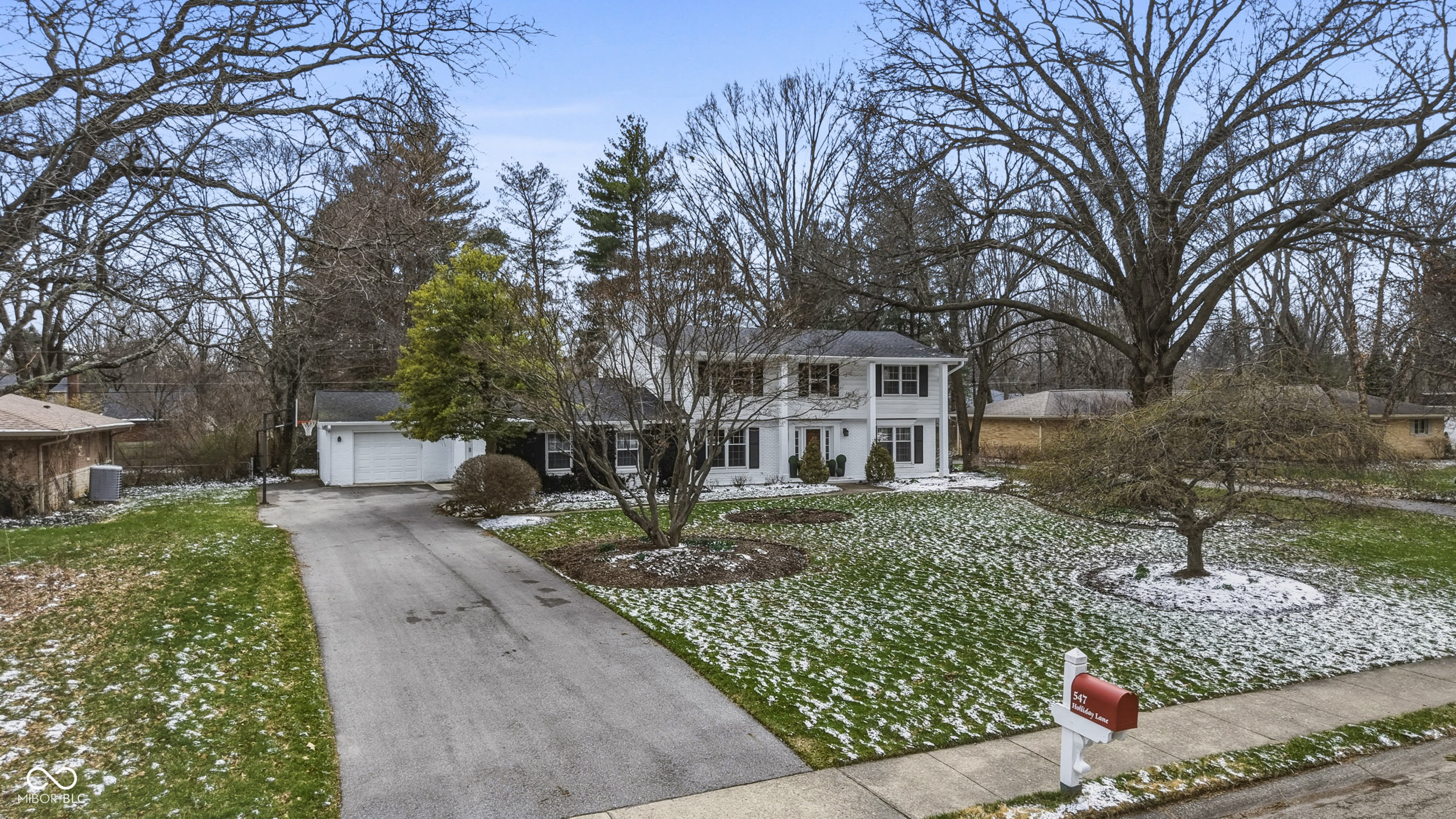 547 Holliday Lane