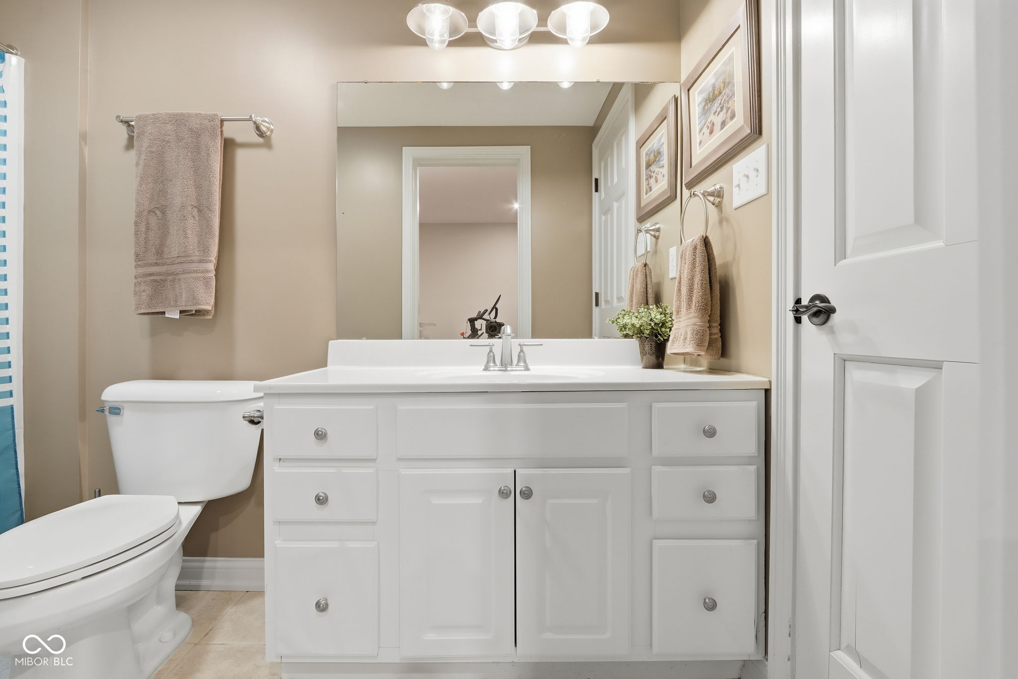 5291 Woodfield Drive S